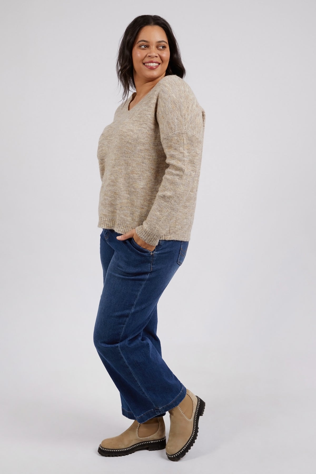 Verity V Neck Knit Oatmeal