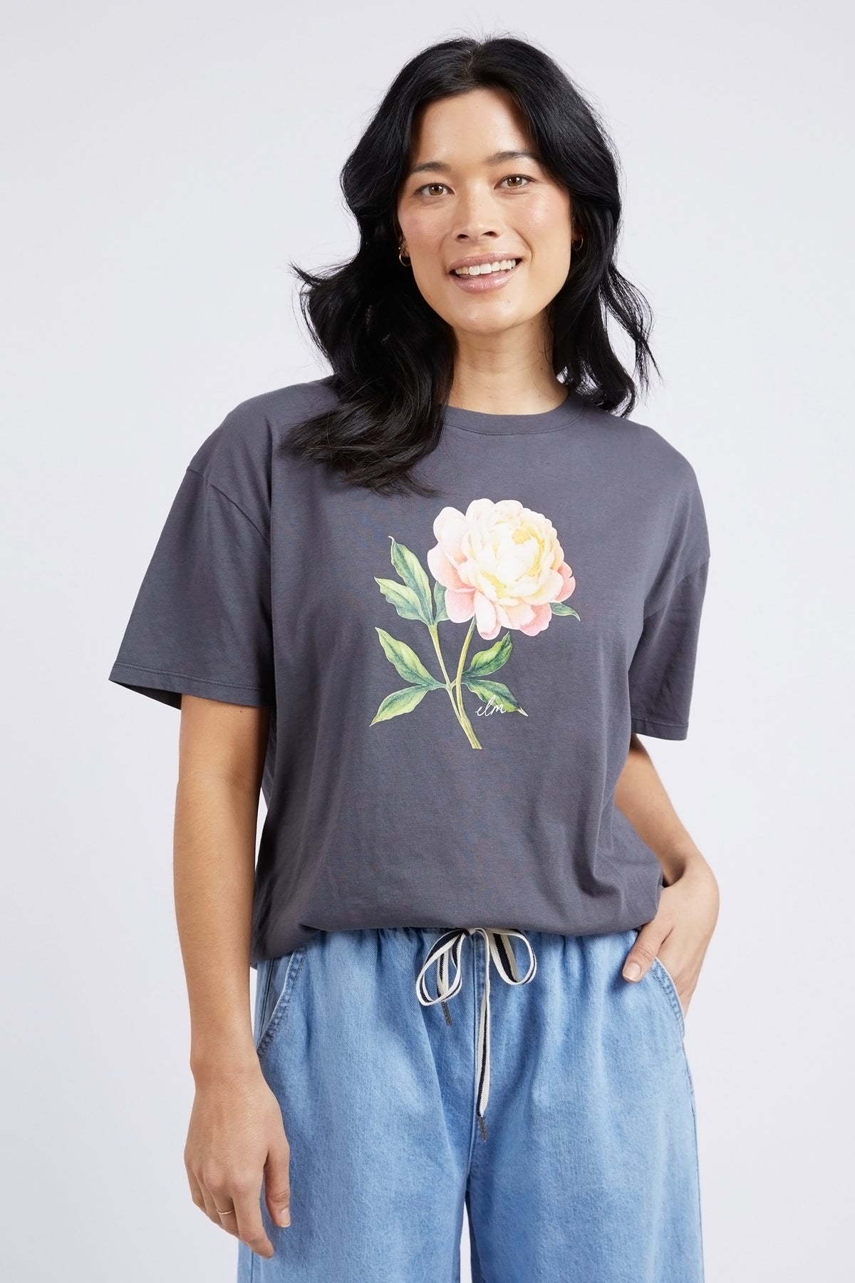 Floweret Tee Washed Black