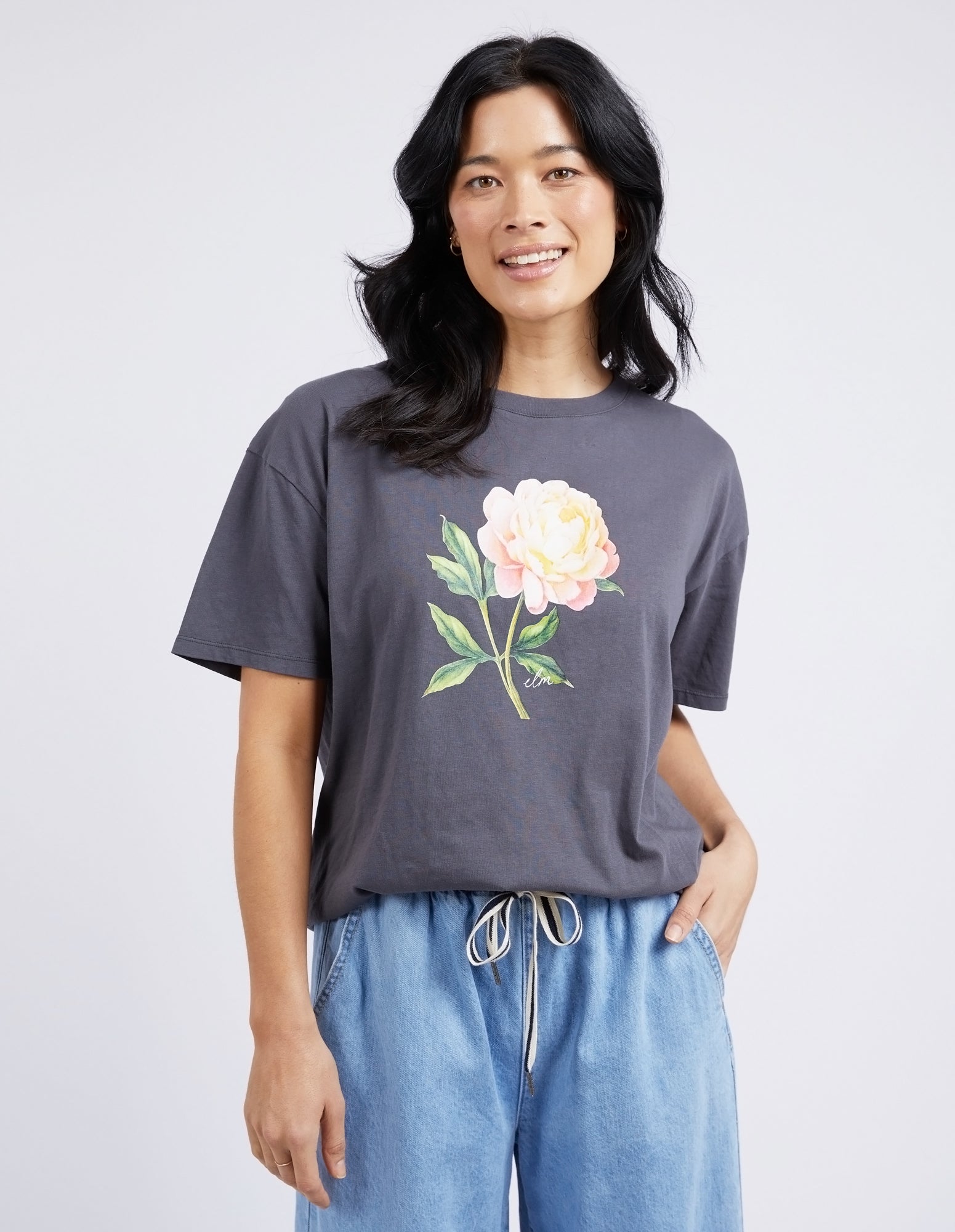 Floweret Tee Washed Black