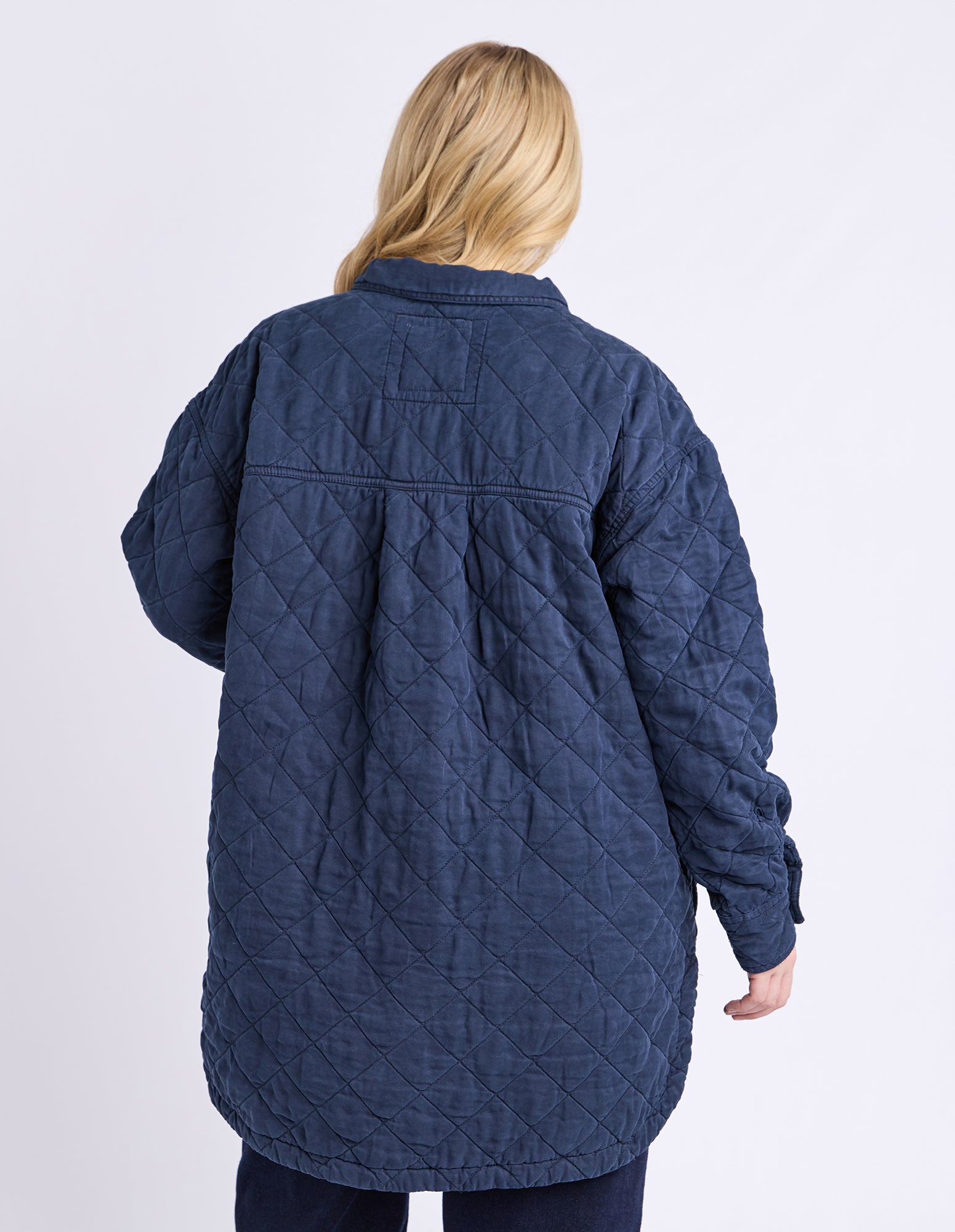 8139019.NAVY_3_C_1778199989000