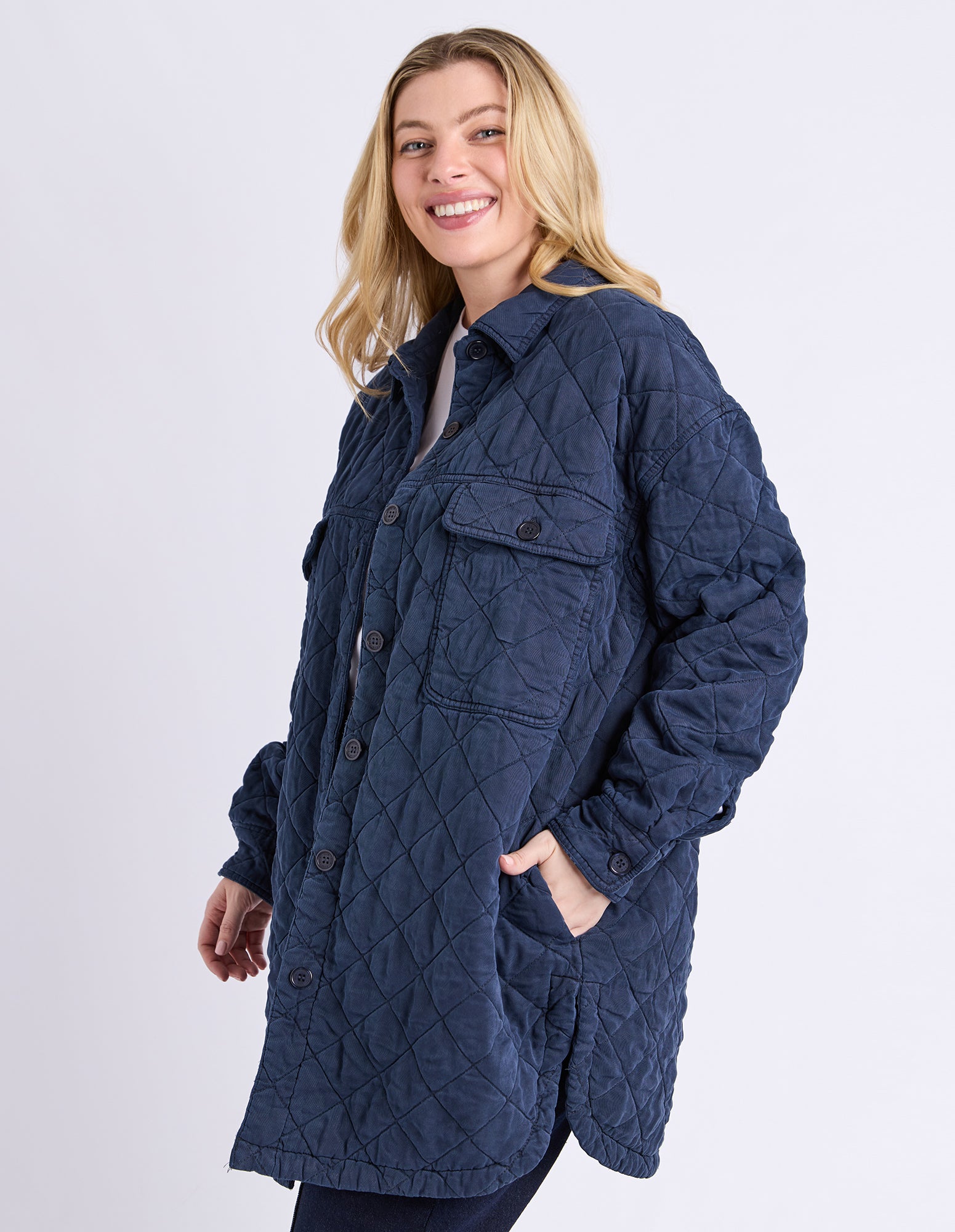 8139019.NAVY_4_C_1778199990000
