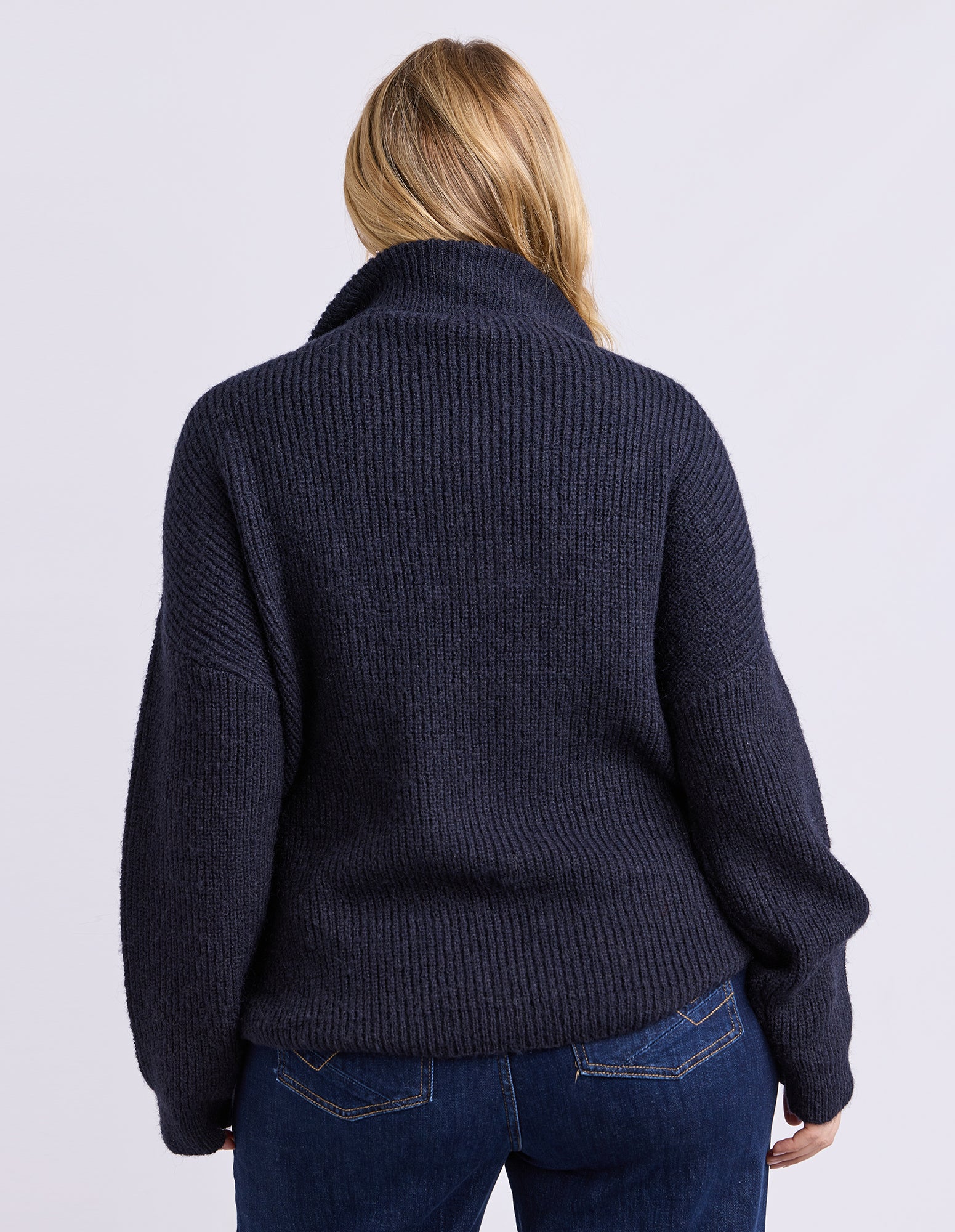 8139031.NAVY_3_C_1776054971000