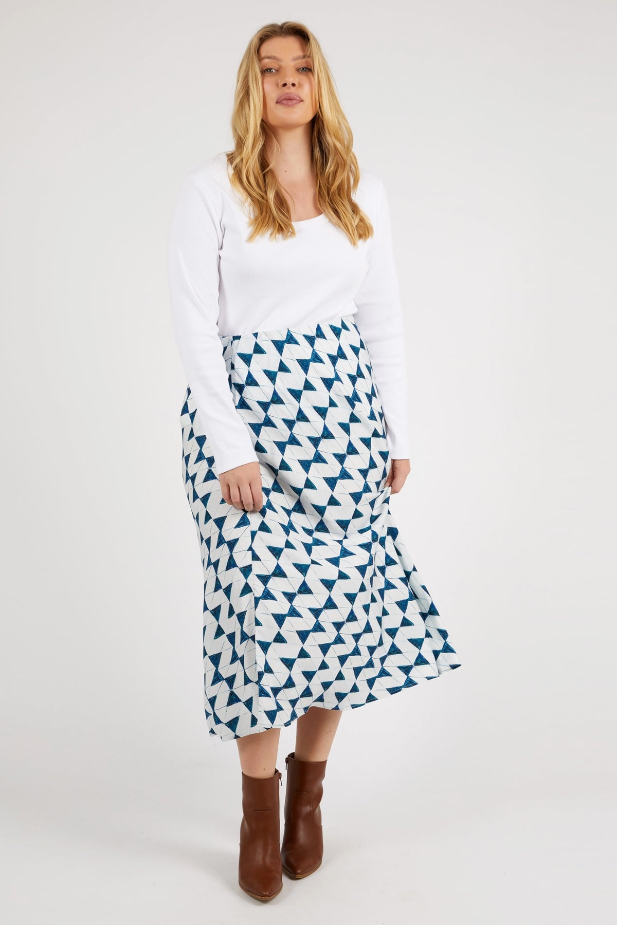 Janey Geo Skirt Navy Geo Print