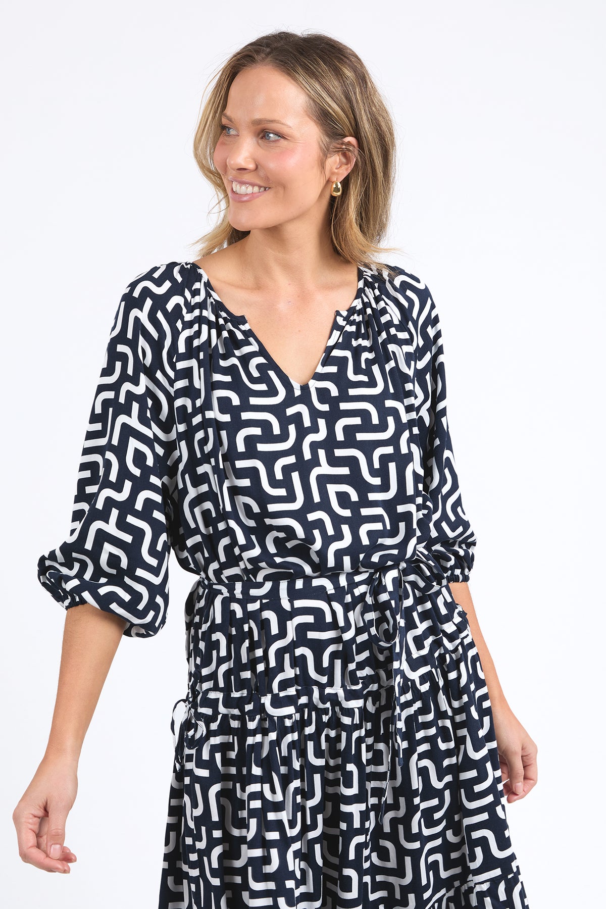 8158035.NAVY_1_1744001087000
