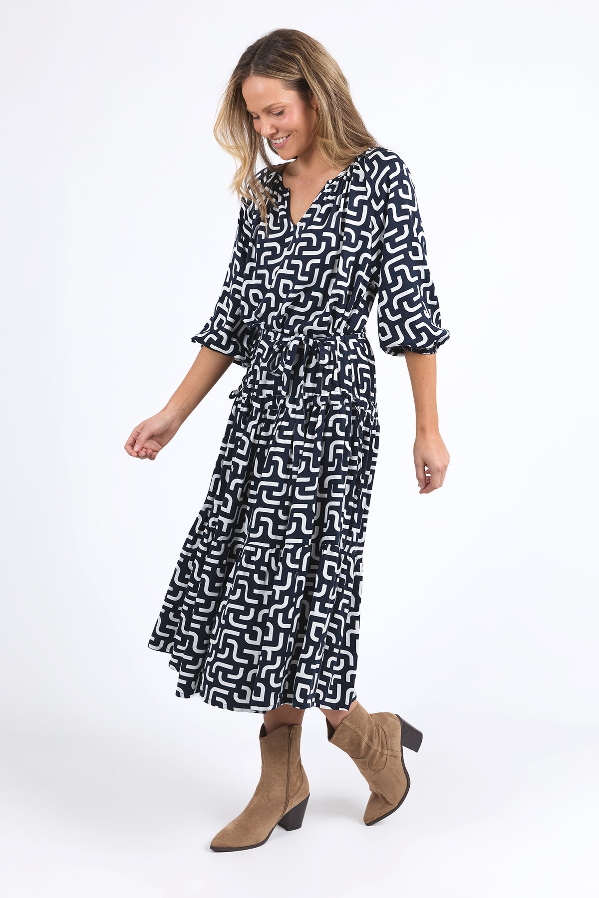 8158035.NAVY_4_1743998455000