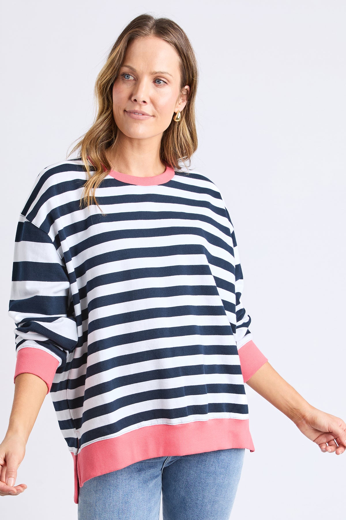 8158071.NAVY_2_1748237604000