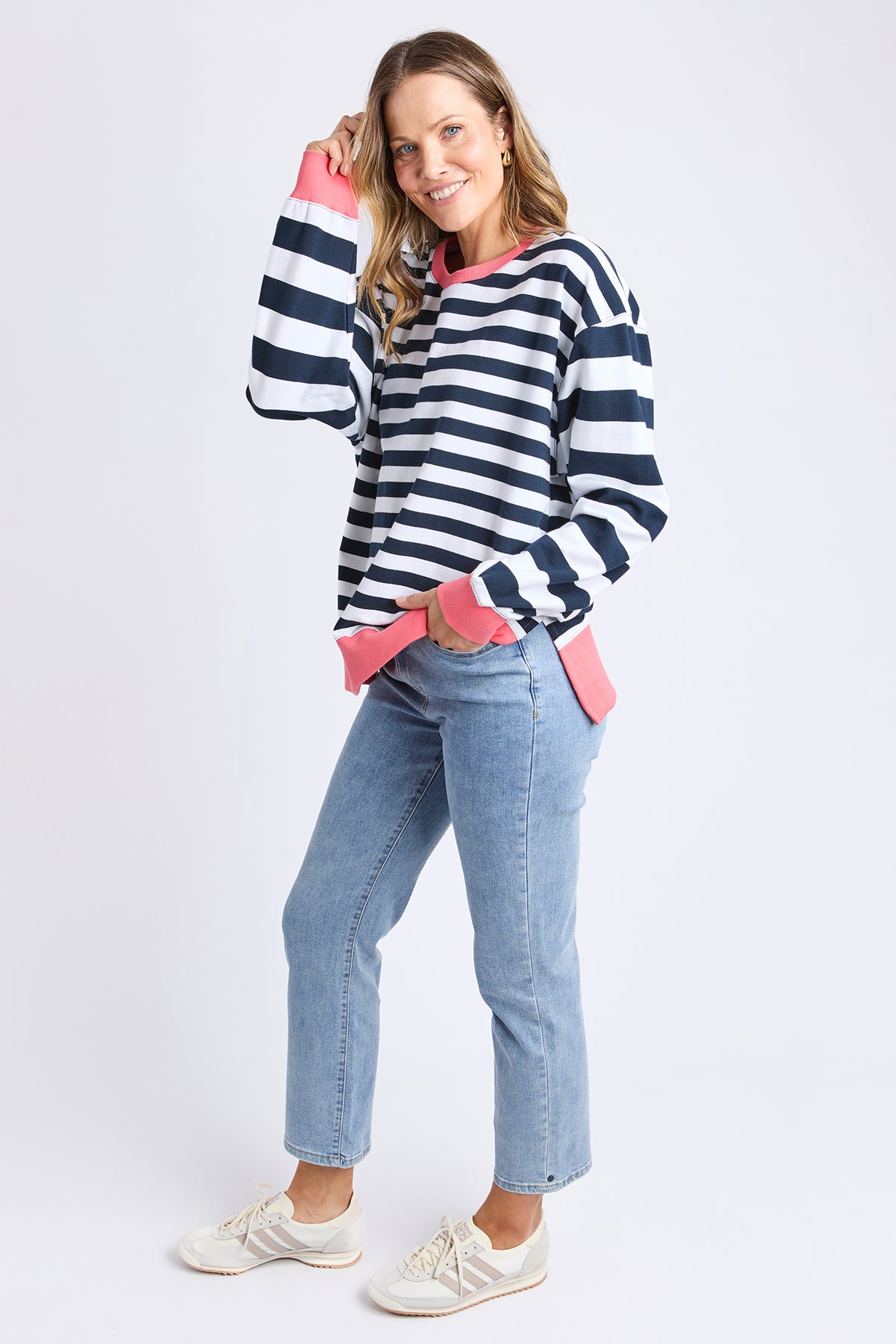 8158071.NAVY_6_1748237608000