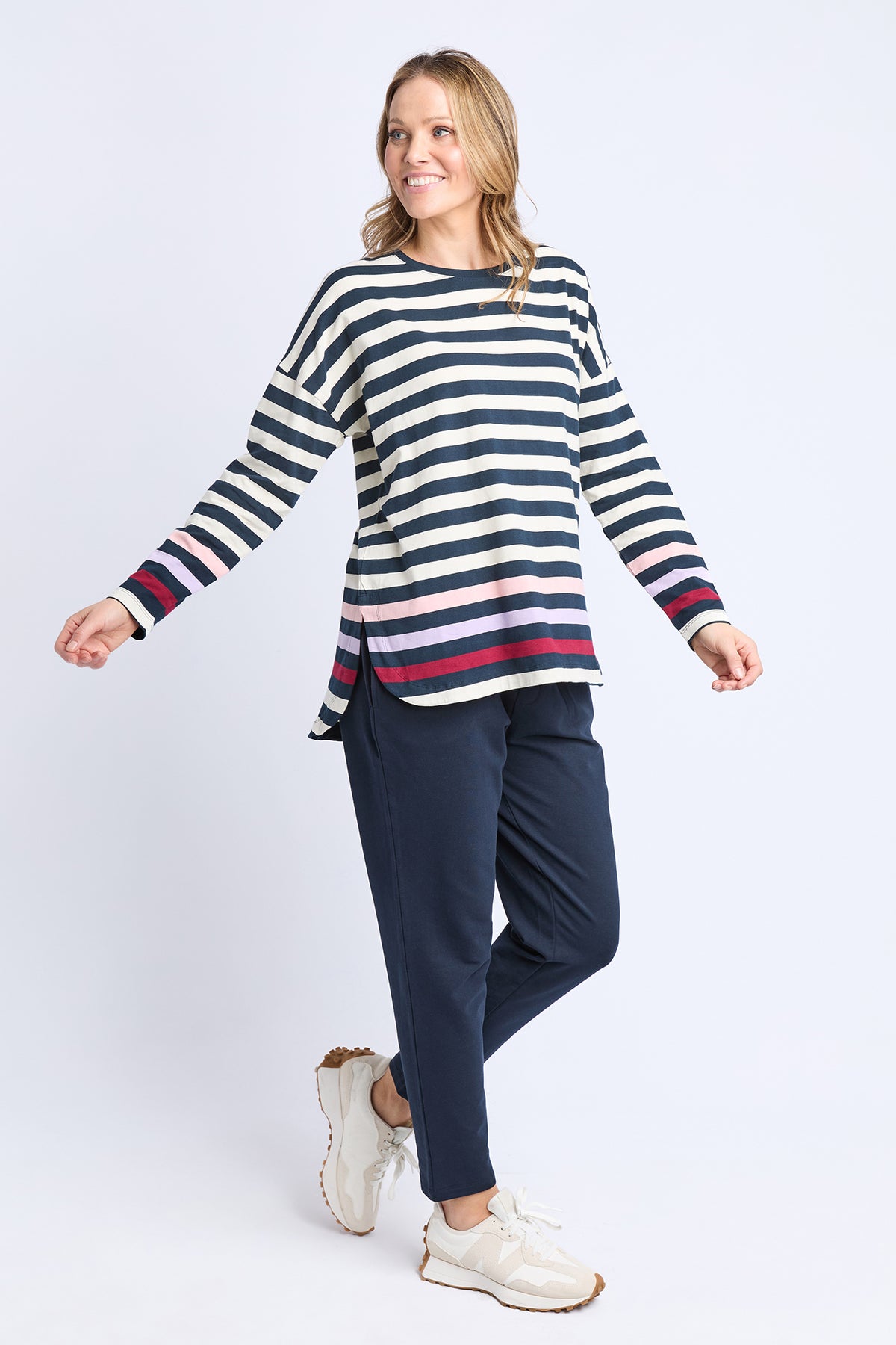 8158076.NAVY_6_1776055044000