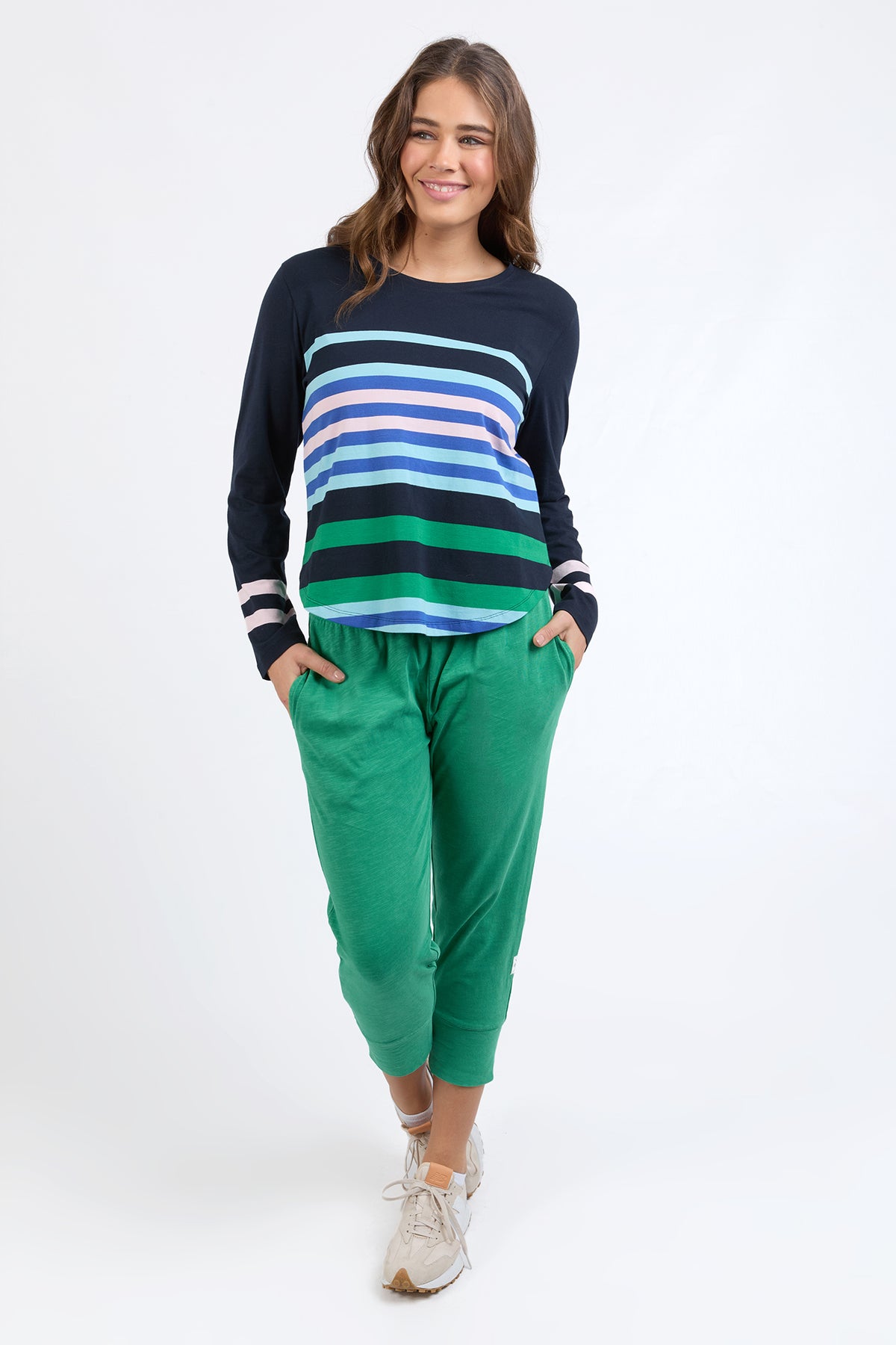 8159079.NAVY_2_1743025176000