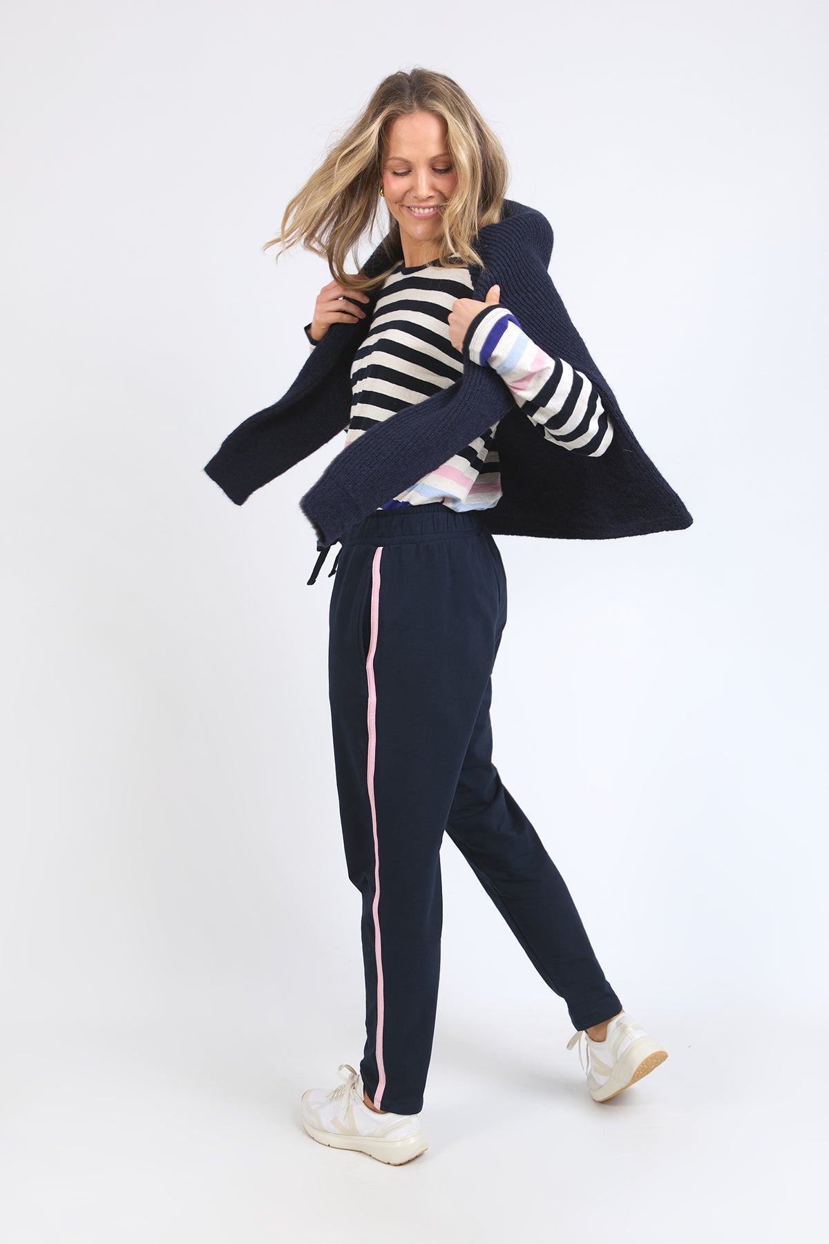 8159104.NAVY_3_1742955379000
