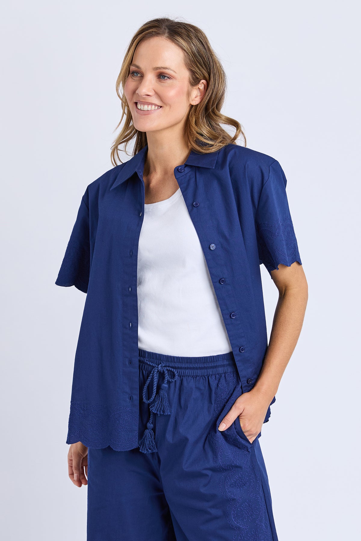 Odette Broderie Shirt Blu Depth Yrdage Prt