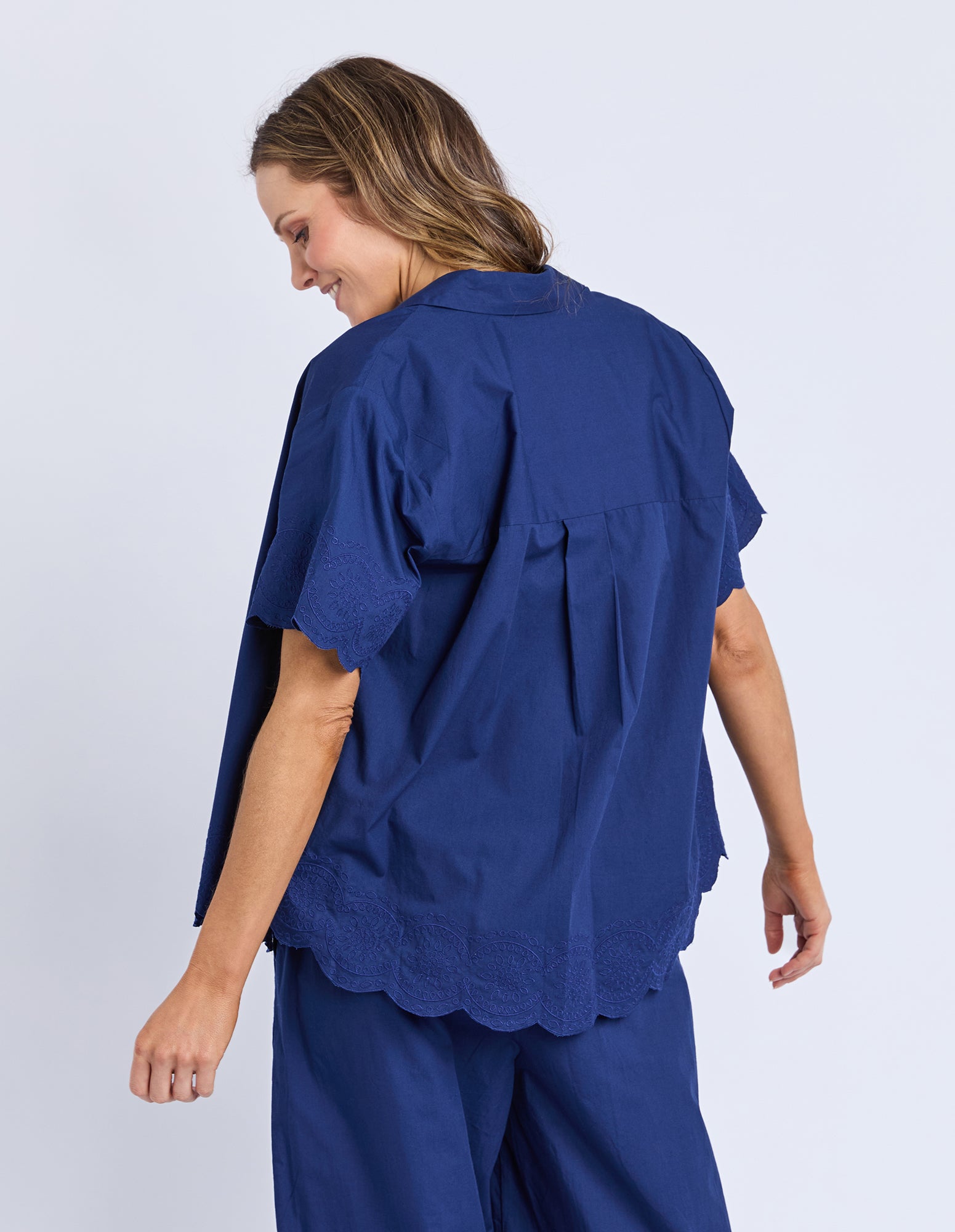 Odette Broderie Shirt Blu Depth Yrdage Prt