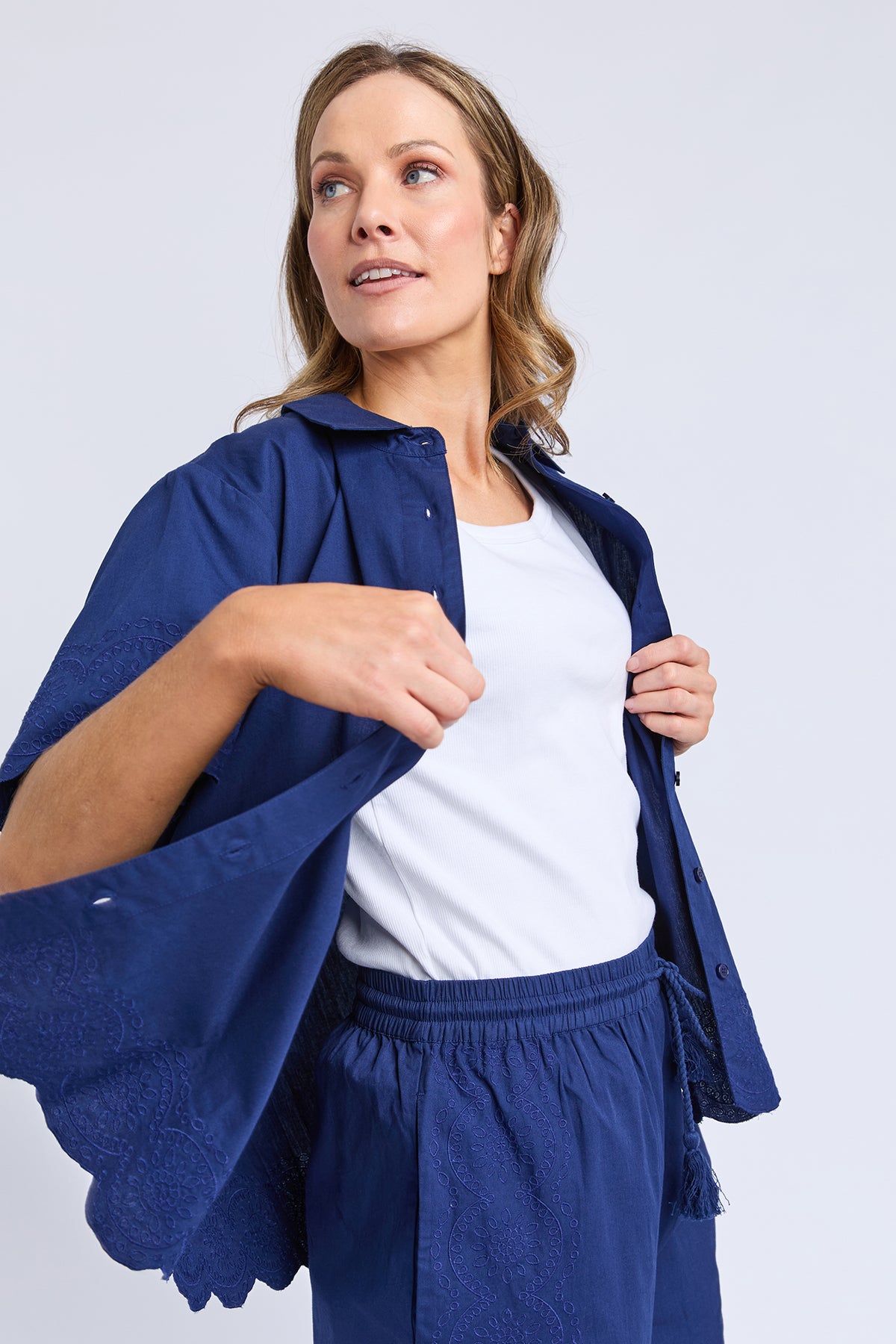 Odette Broderie Shirt Blu Depth Yrdage Prt