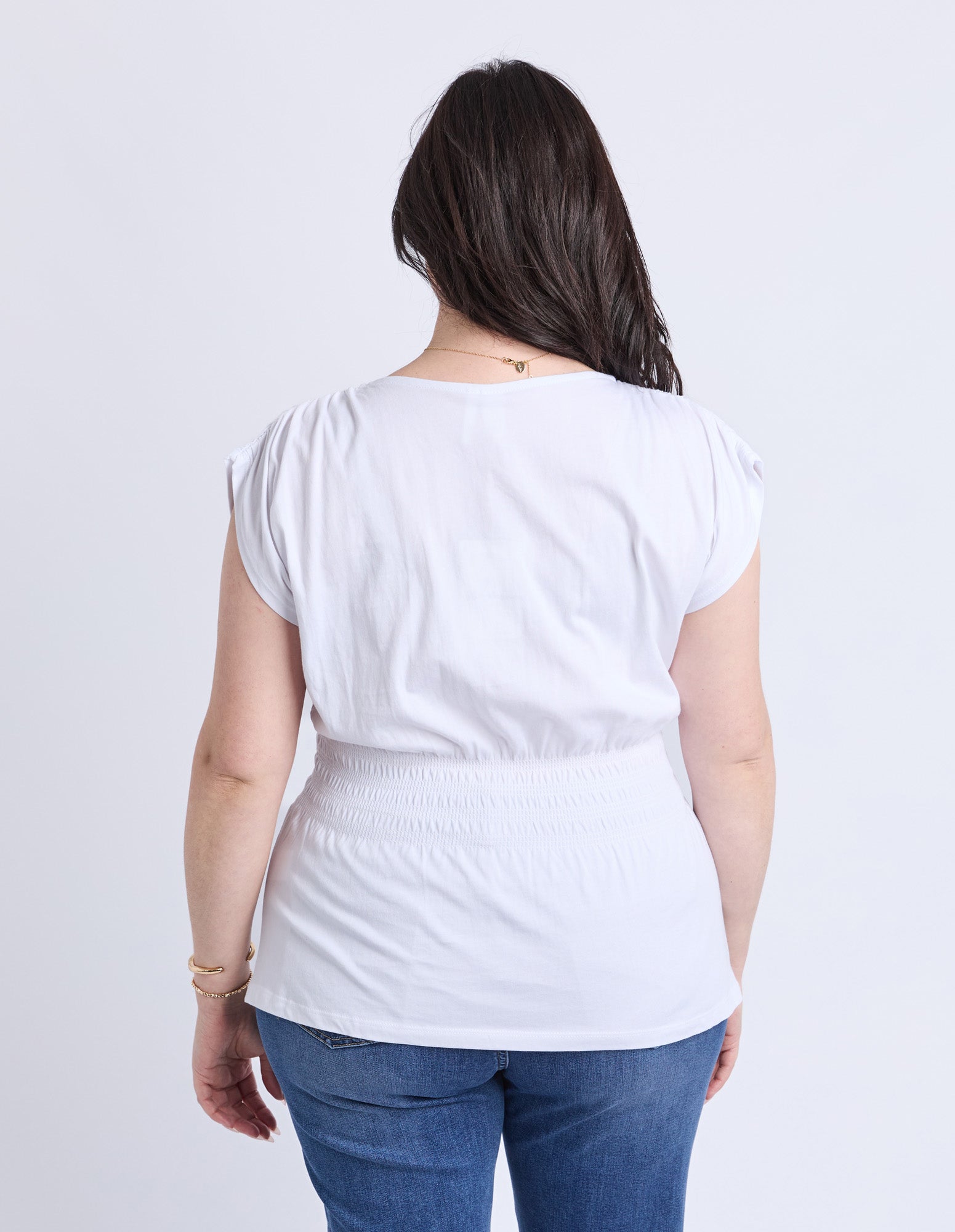 Nelle Tee White