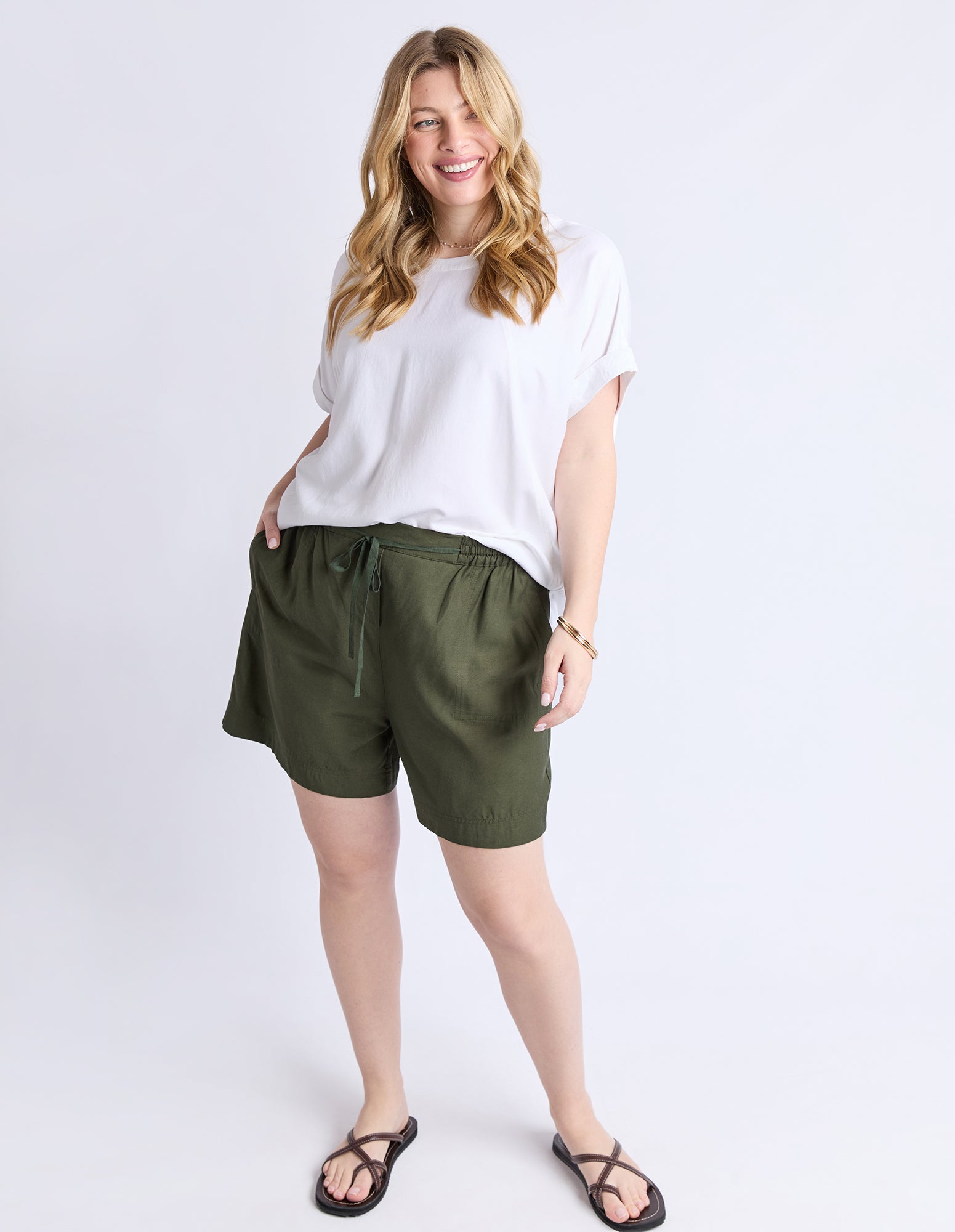 8169040.KHAK_2_C_1770090088000