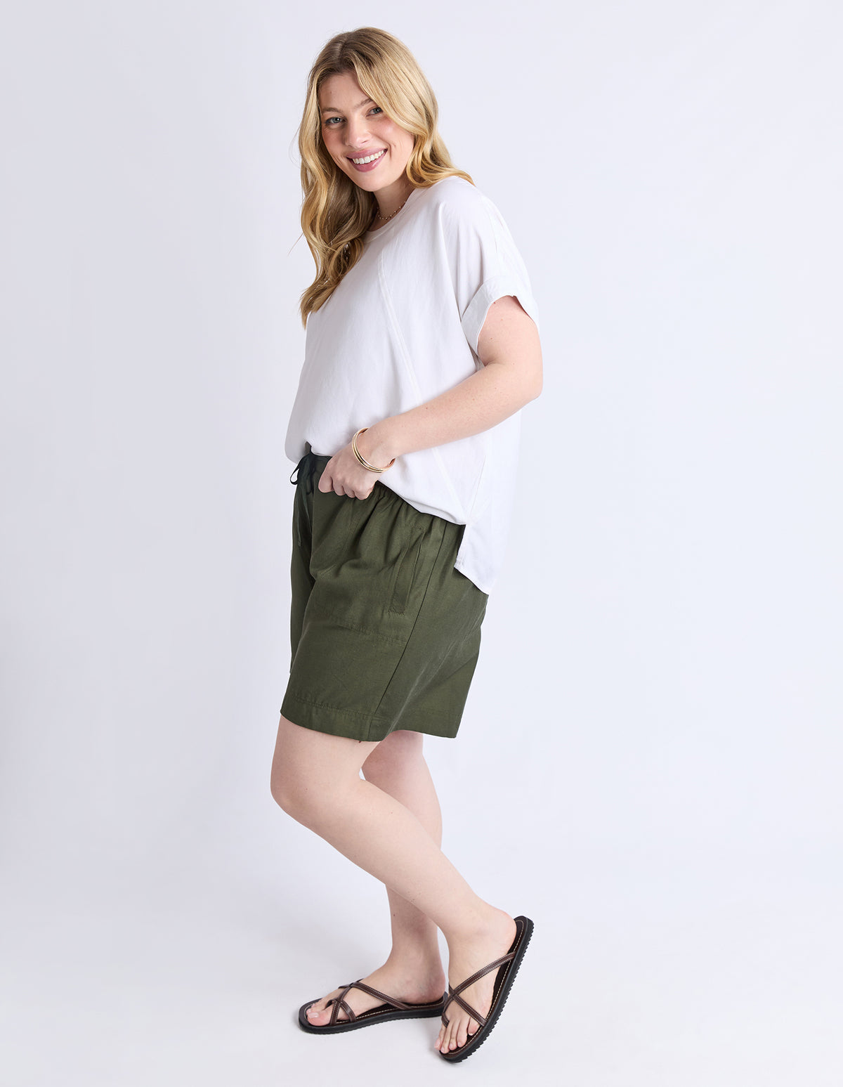 8169040.KHAK_6_C_1770090093000