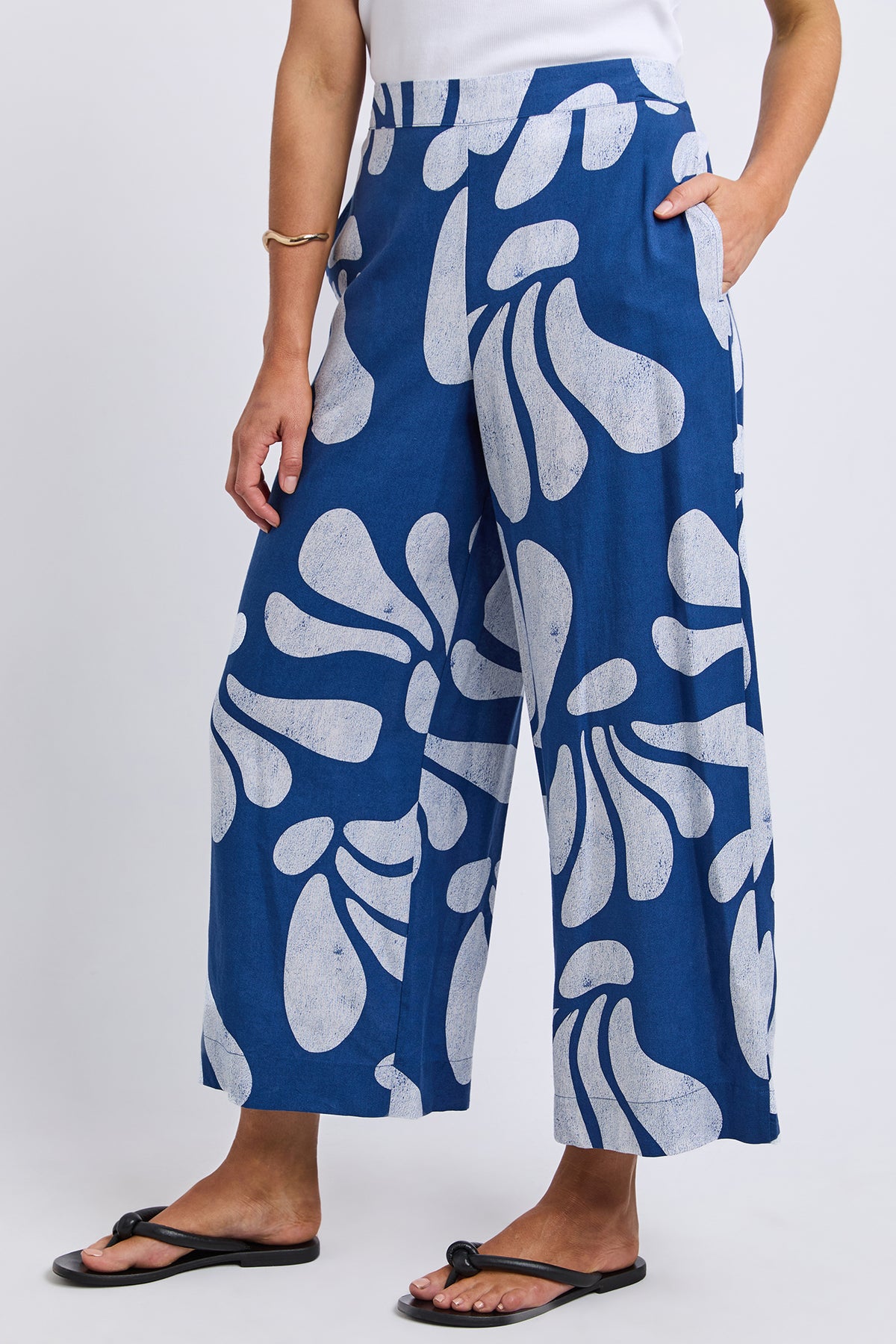 Celeste Pant Classic Navy Print