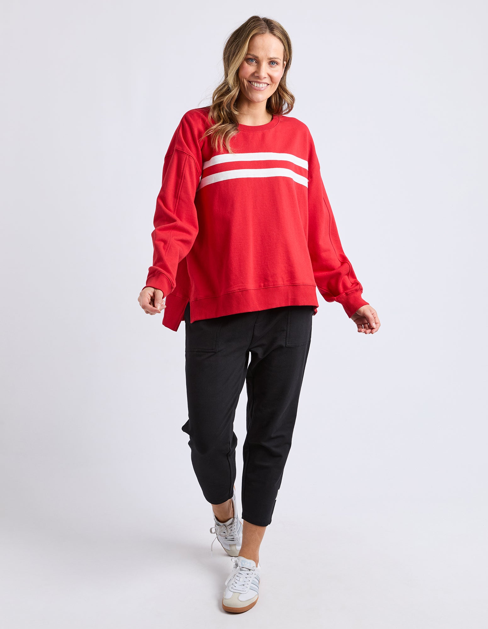 Amelie Crew Cranberry