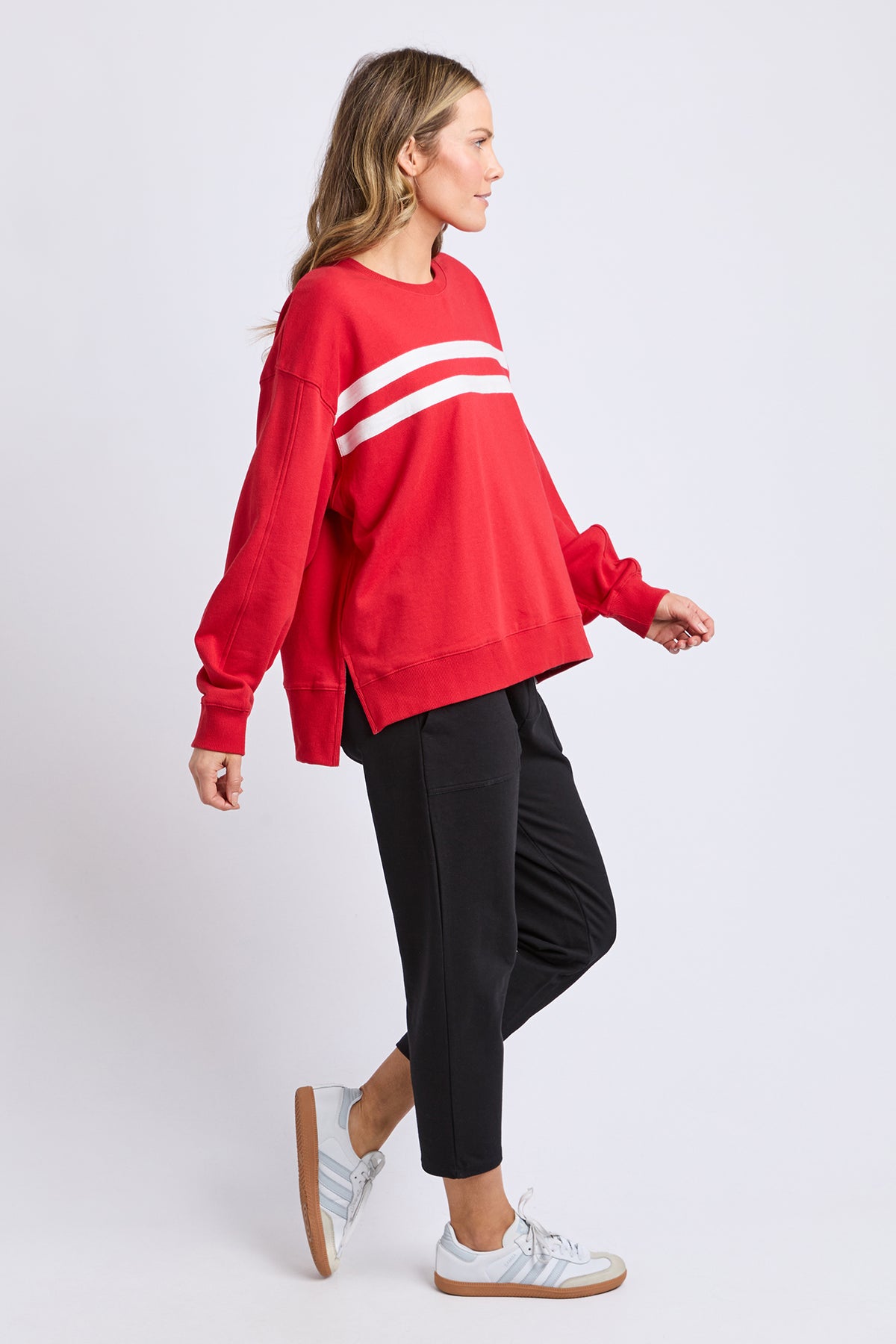 Amelie Crew Cranberry