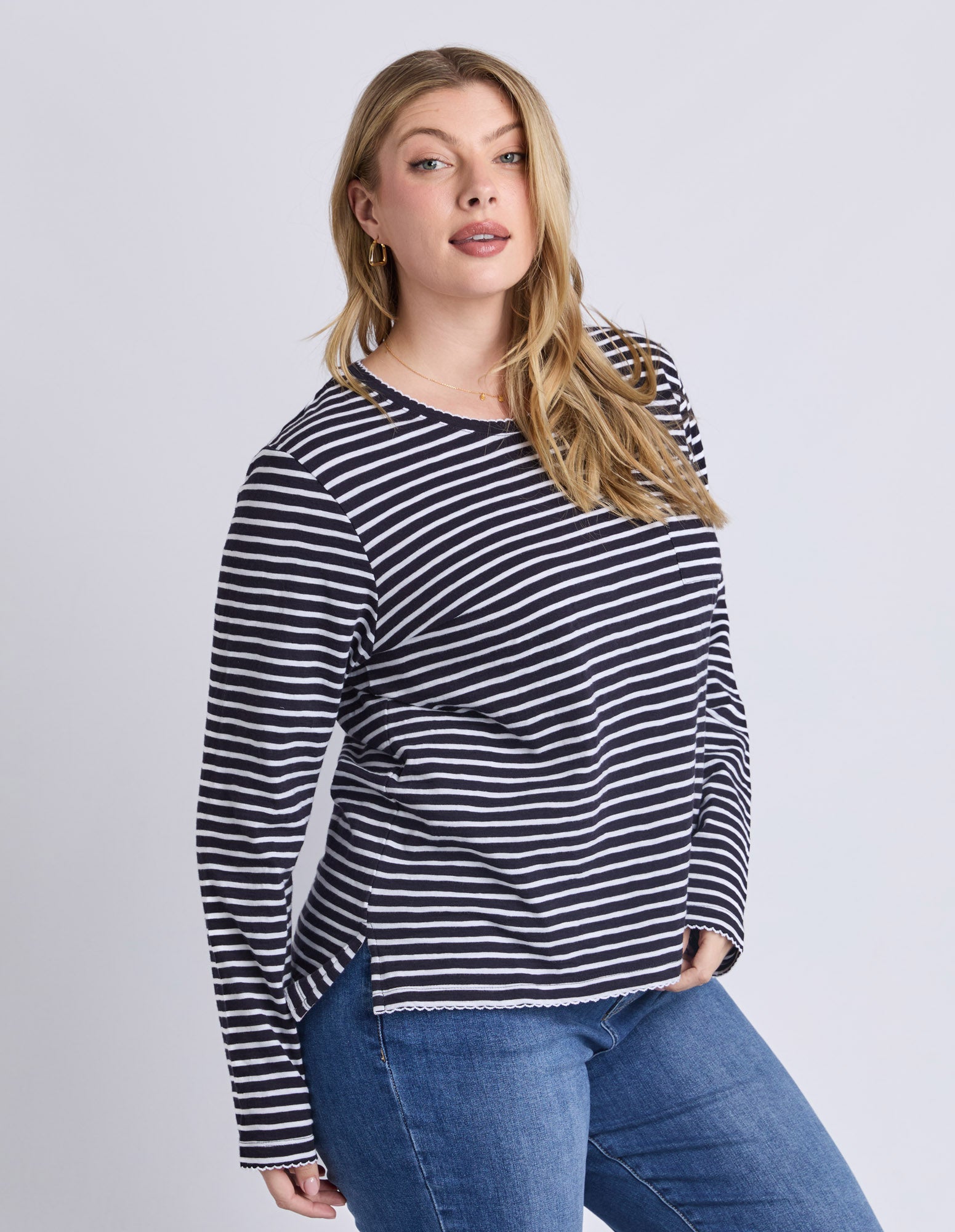 8177058.NAVY_4_C_1769552637000