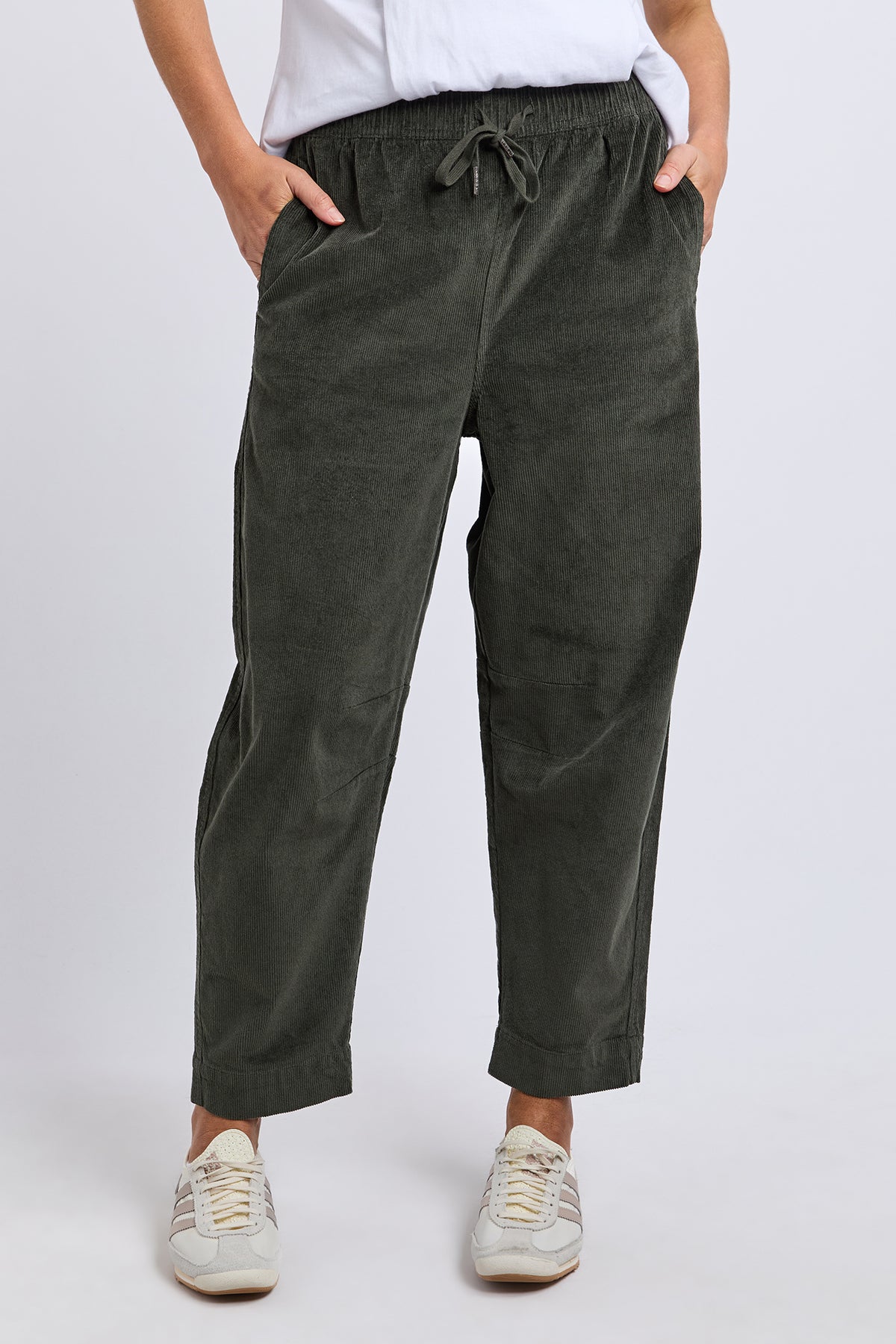 Cord Barrel Pant Basil
