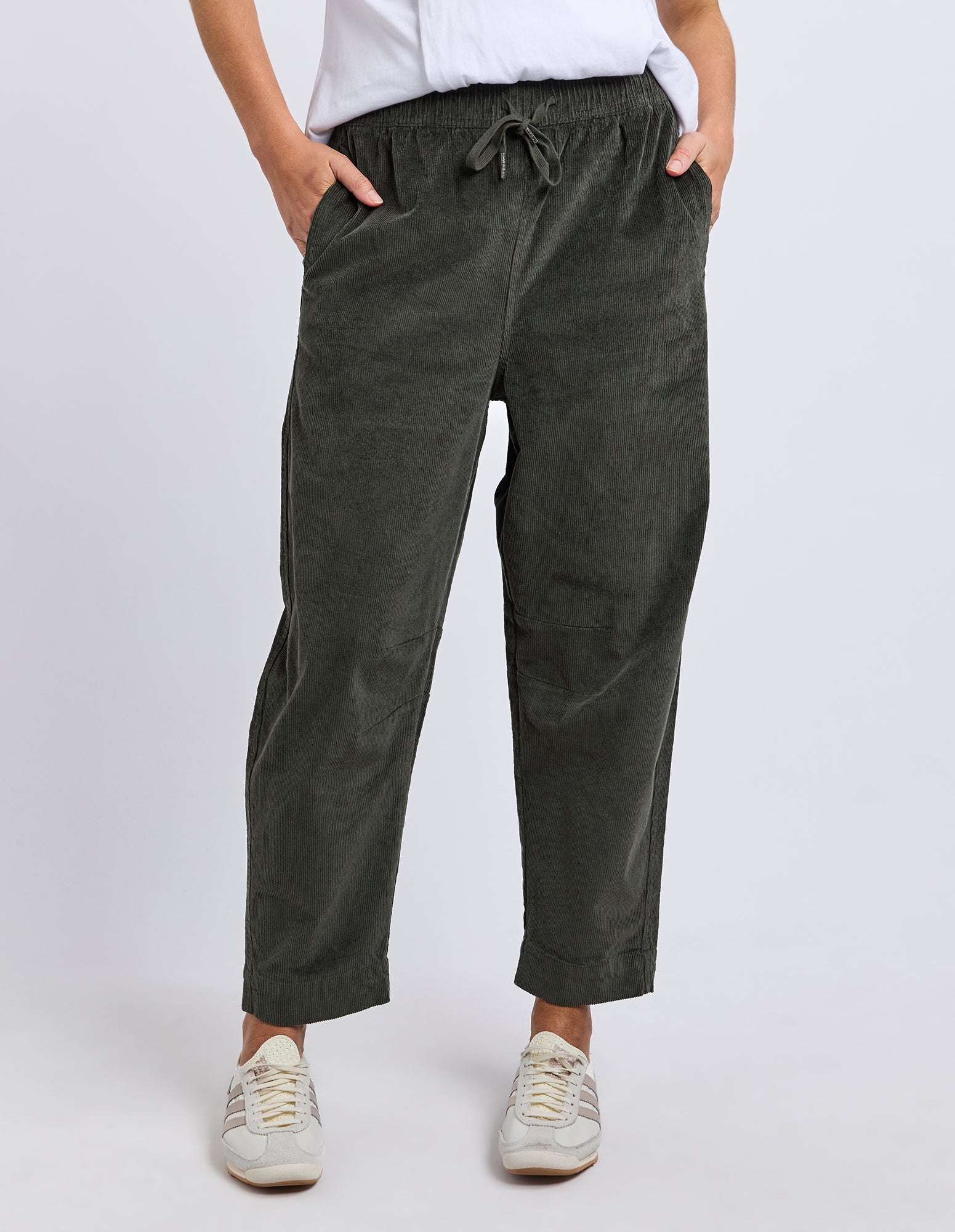 Cord Barrel Pant Basil