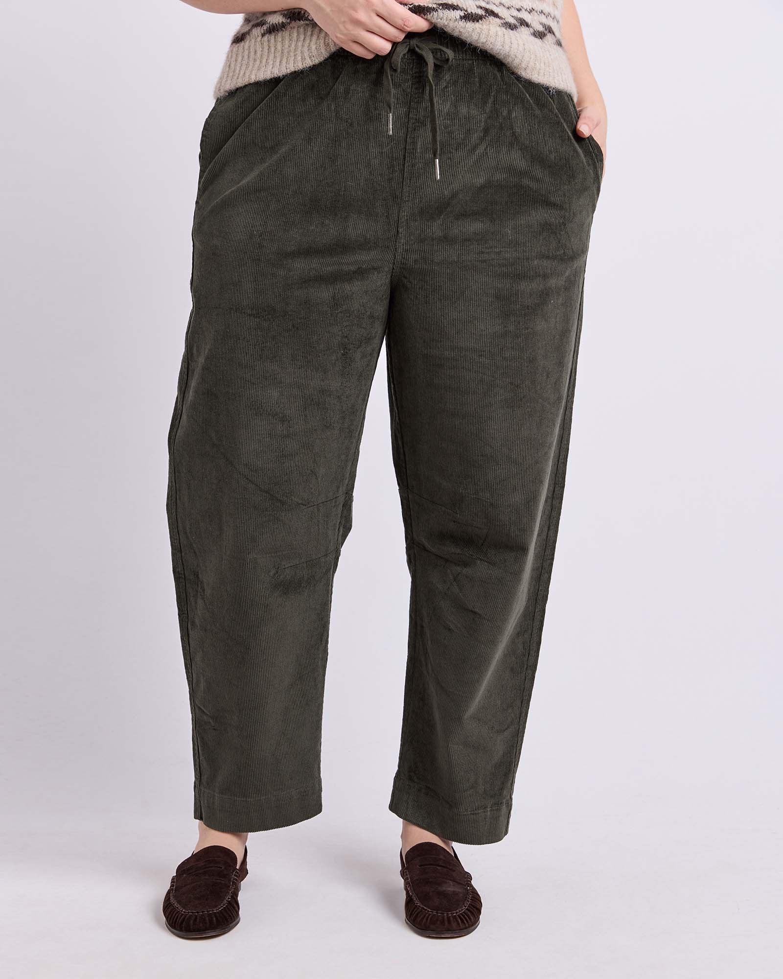 Cord Barrel Pant Basil