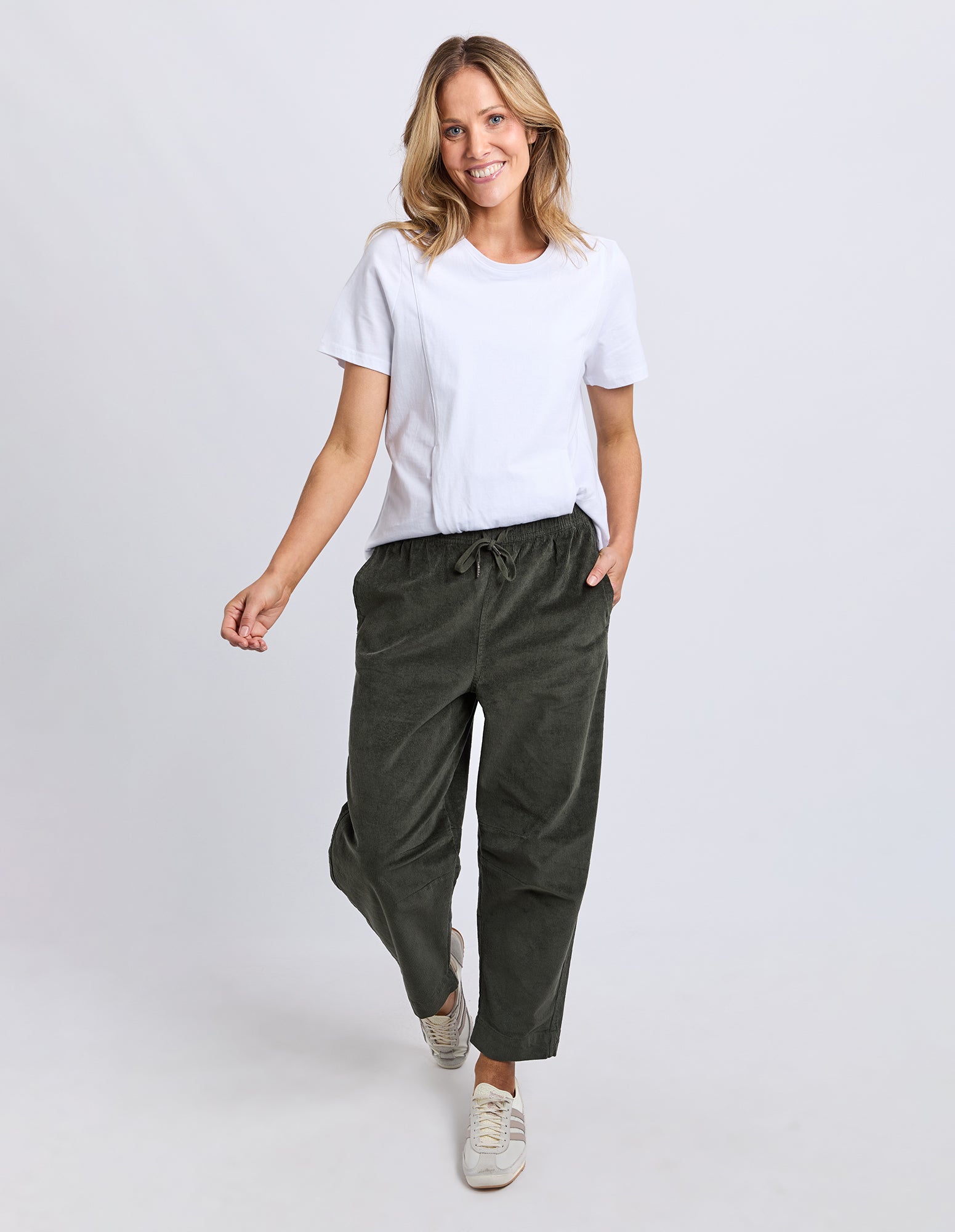 Cord Barrel Pant Basil