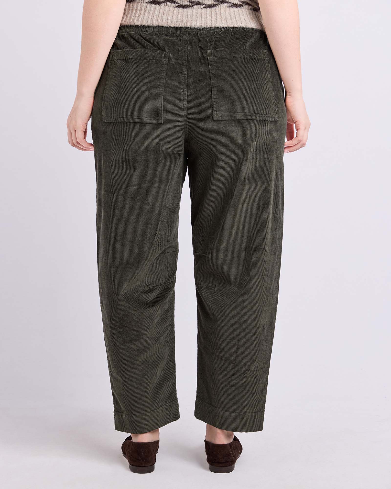 Cord Barrel Pant Basil