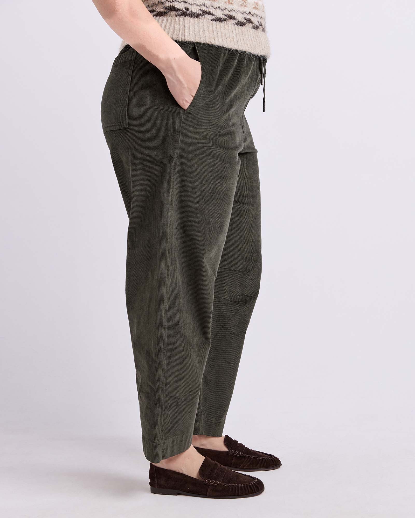 Cord Barrel Pant Basil