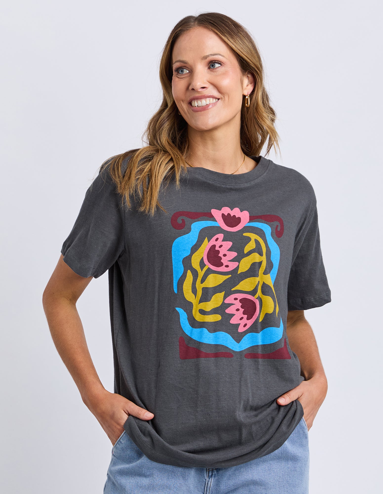 Flowerette Tee Charcoal