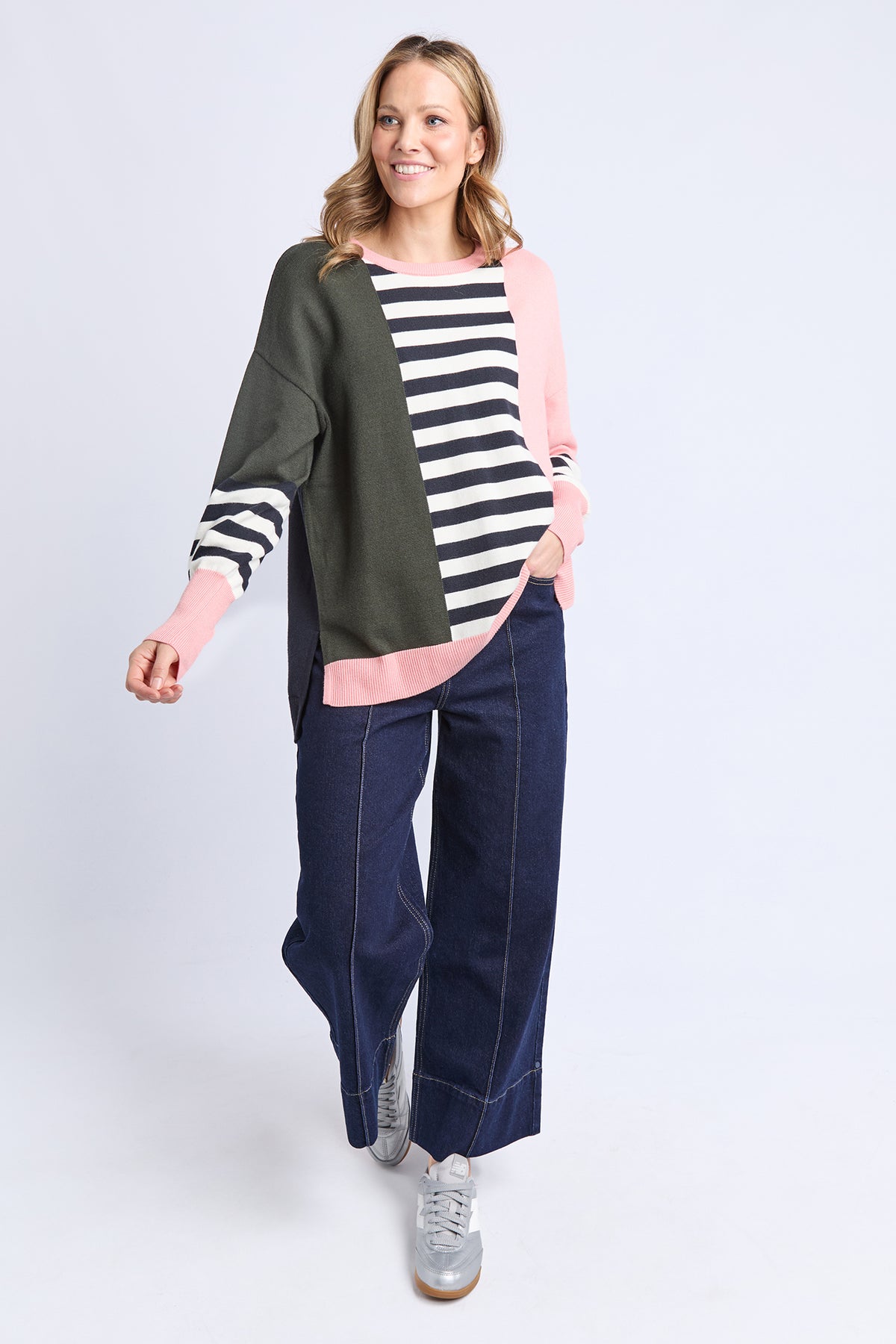 8178002.NAVY_2_1776054795000