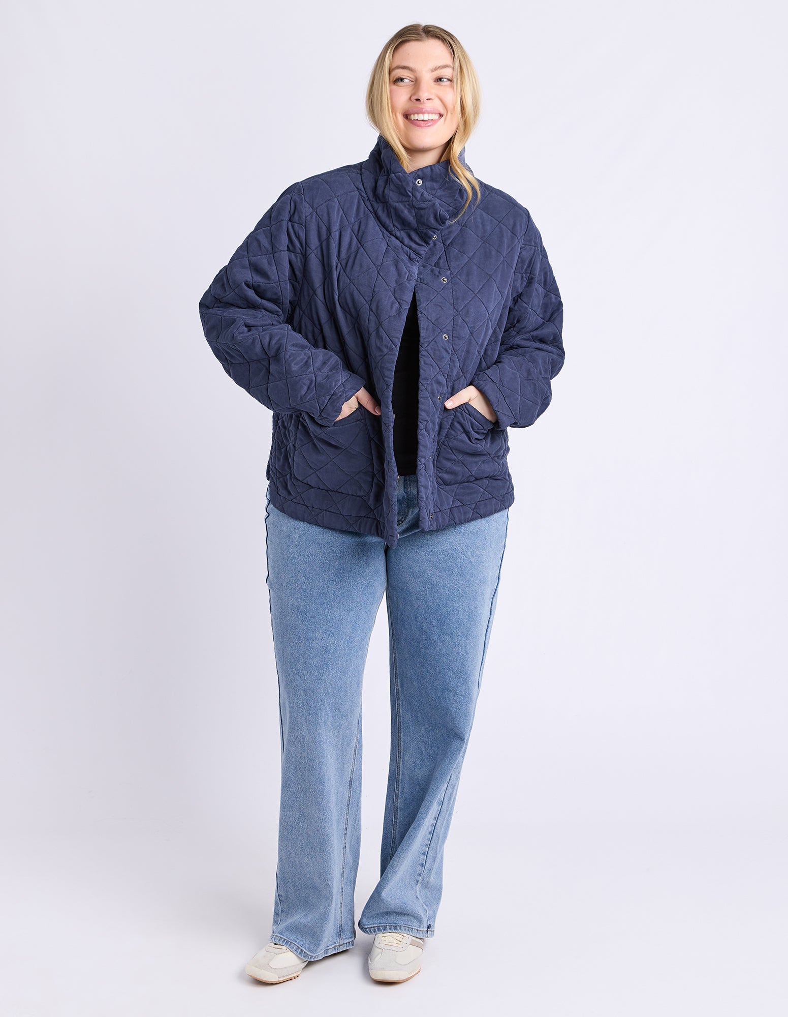 8178005.NAVY_2_C_1778199958000