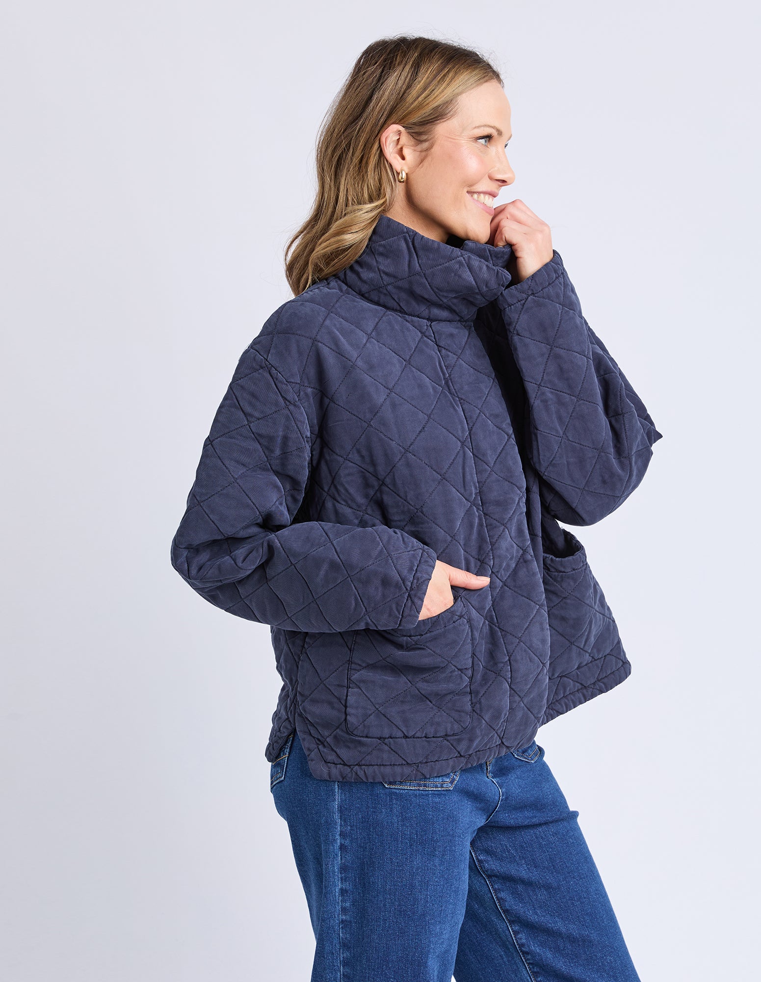 8178005.NAVY_4_1776054885000