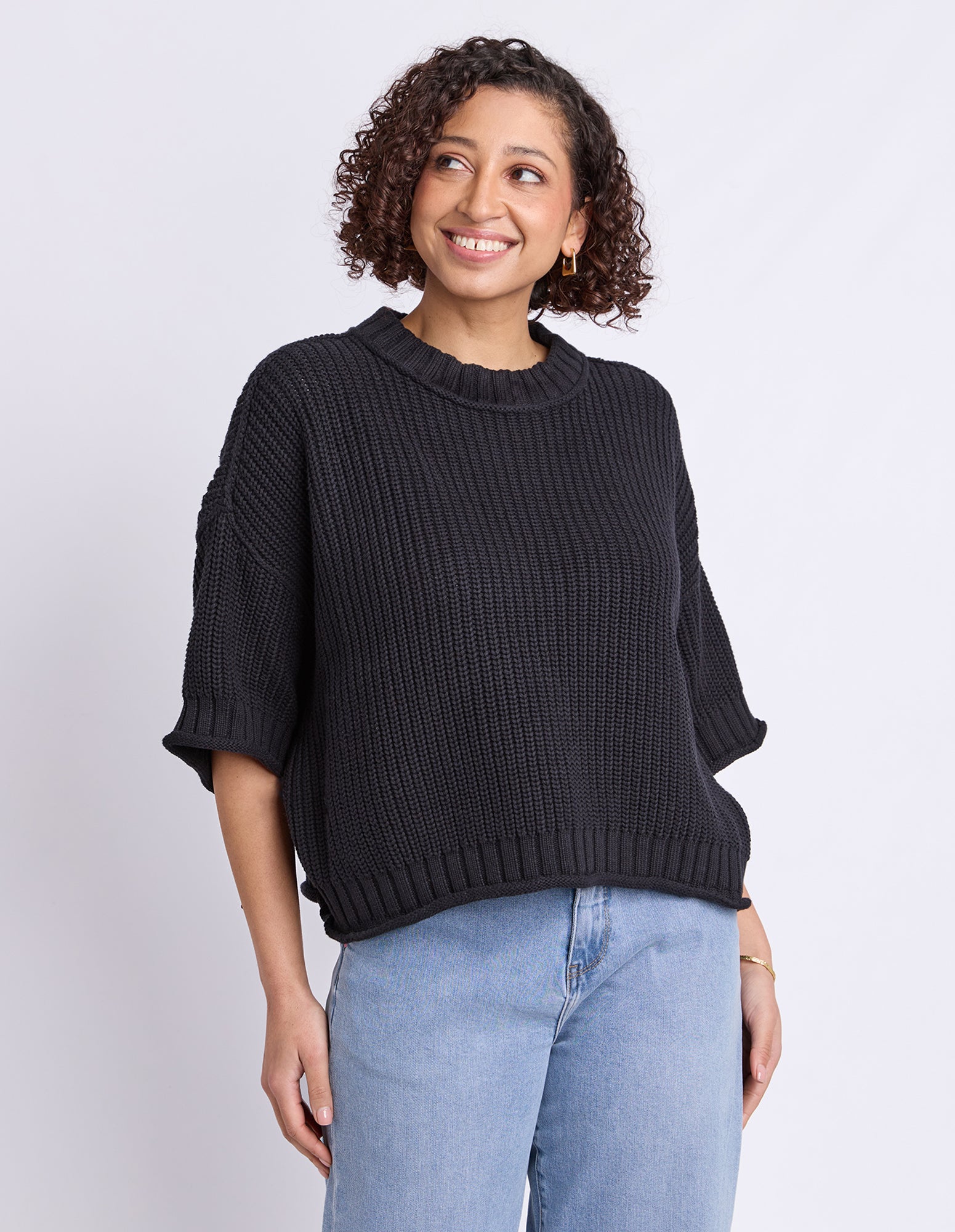 Luela Short Sleeve Knit Black