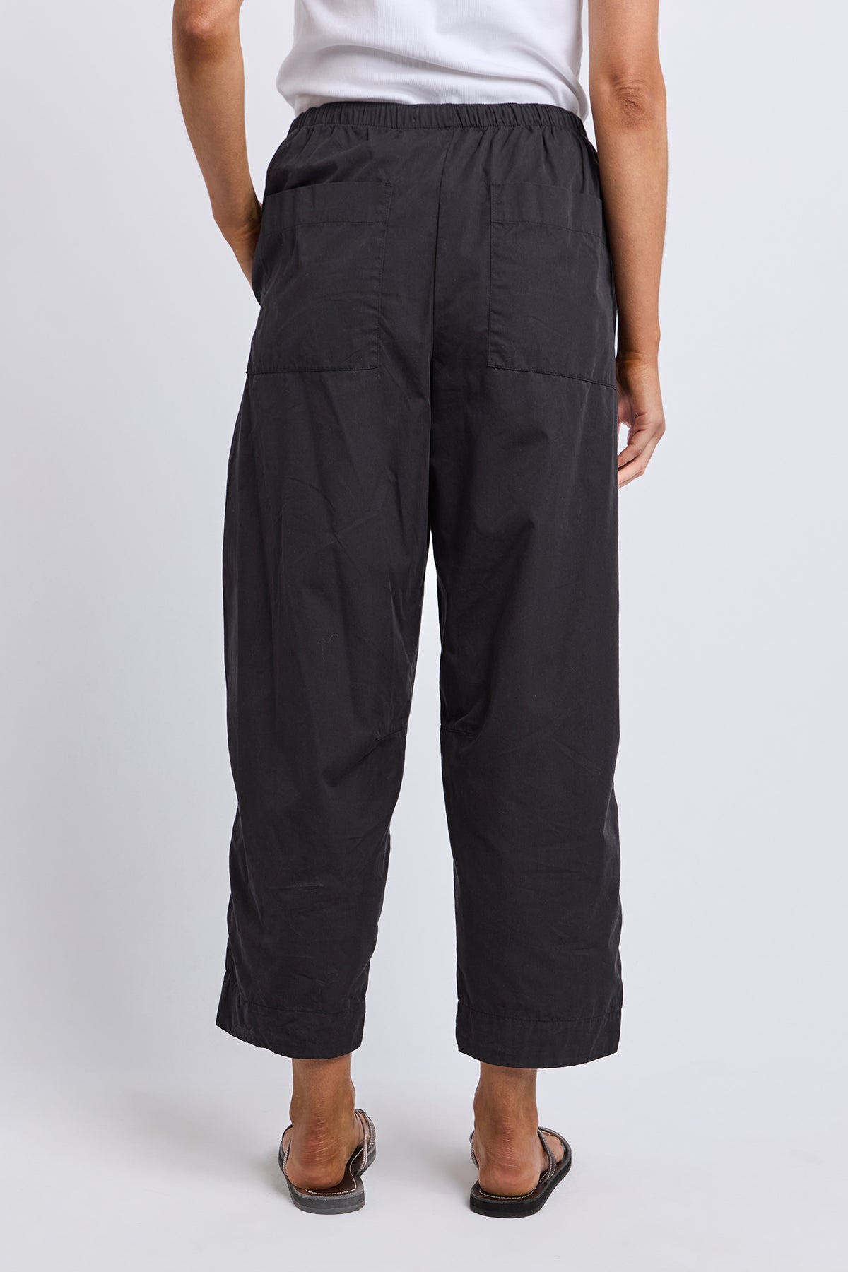 Lund Barrel Leg Pant Black