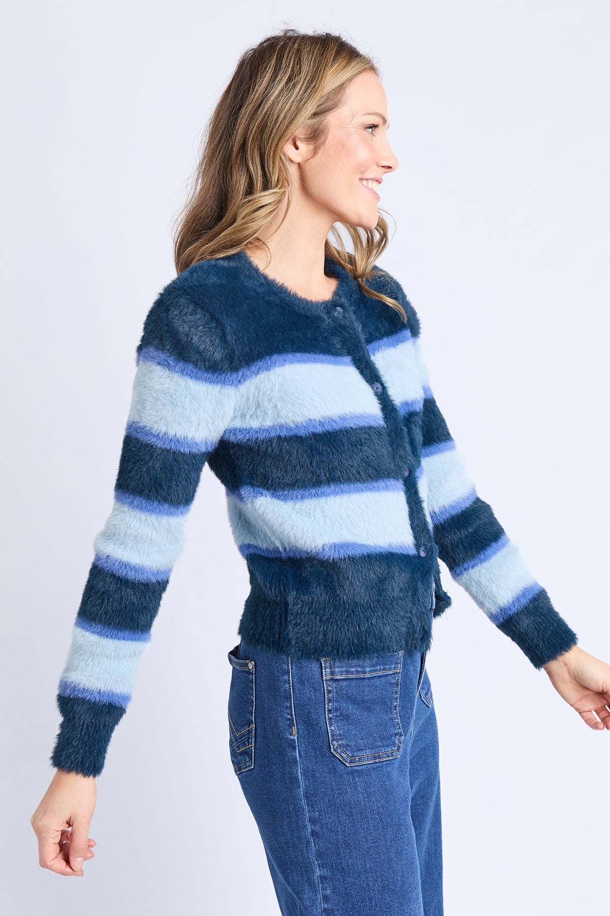 8178016.NAVY_4_1776054819000