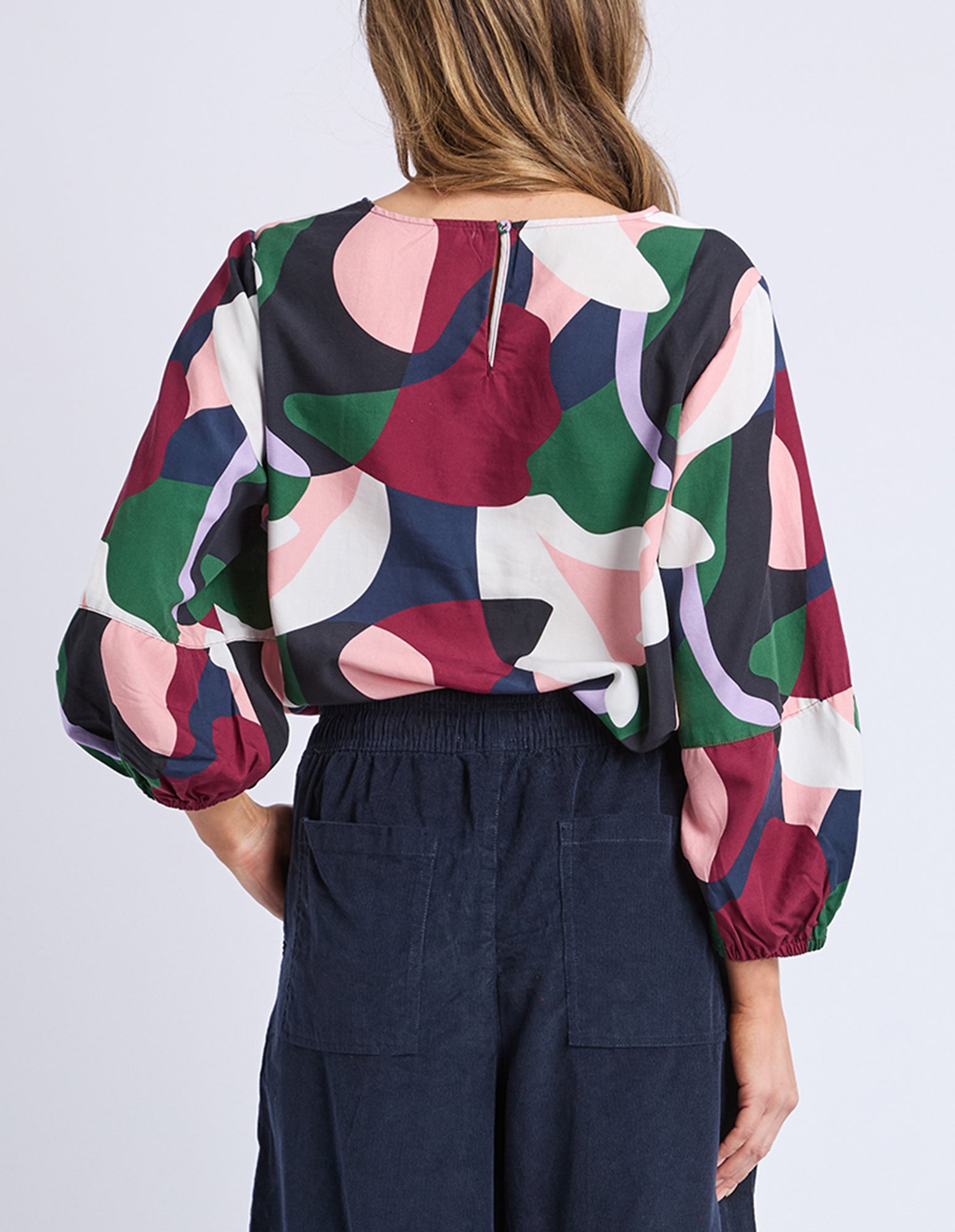 8178025.NAVY_3_1776054955000