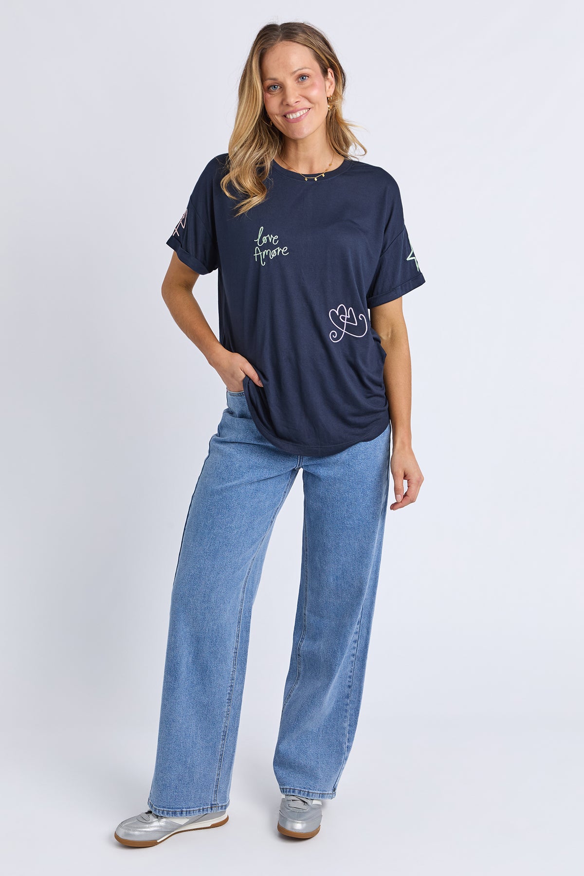 Noor Tee Navy