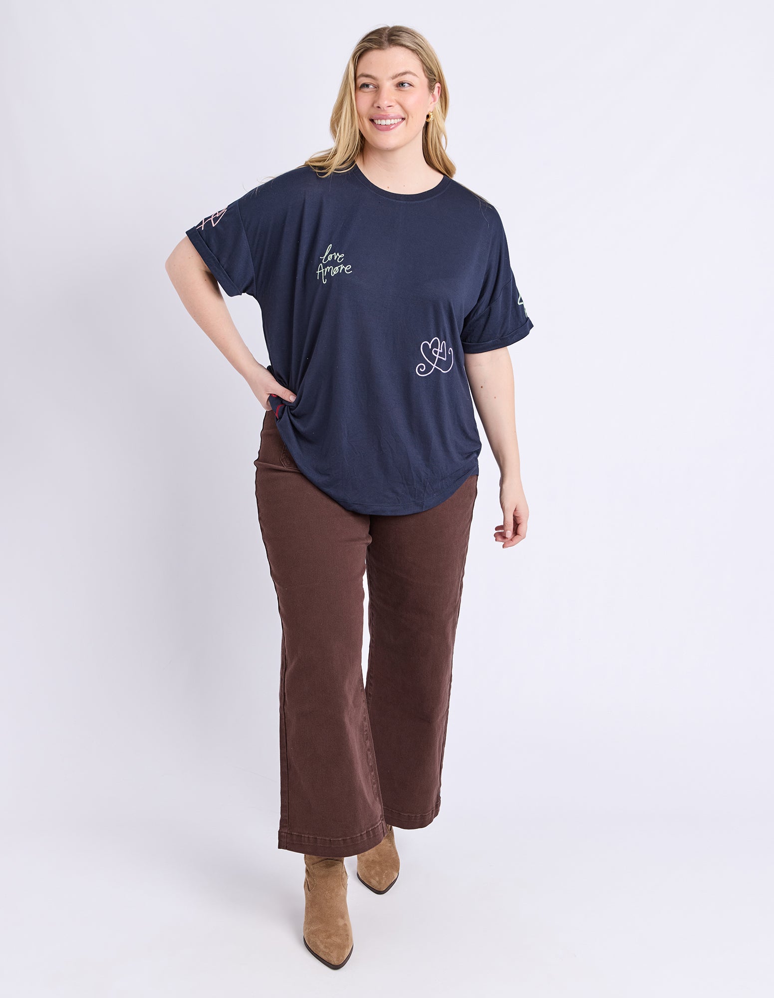 Noor Tee Navy