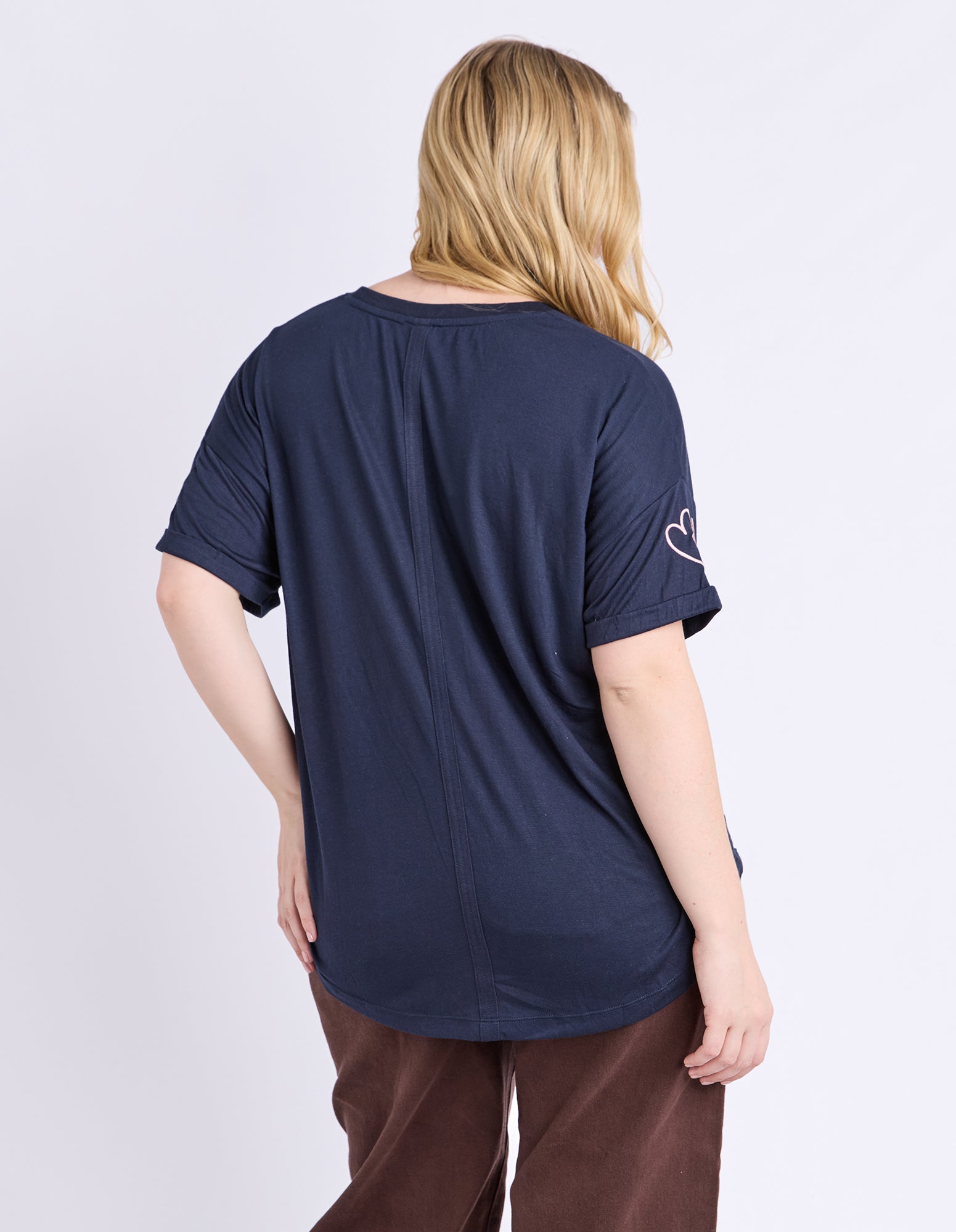 Noor Tee Navy