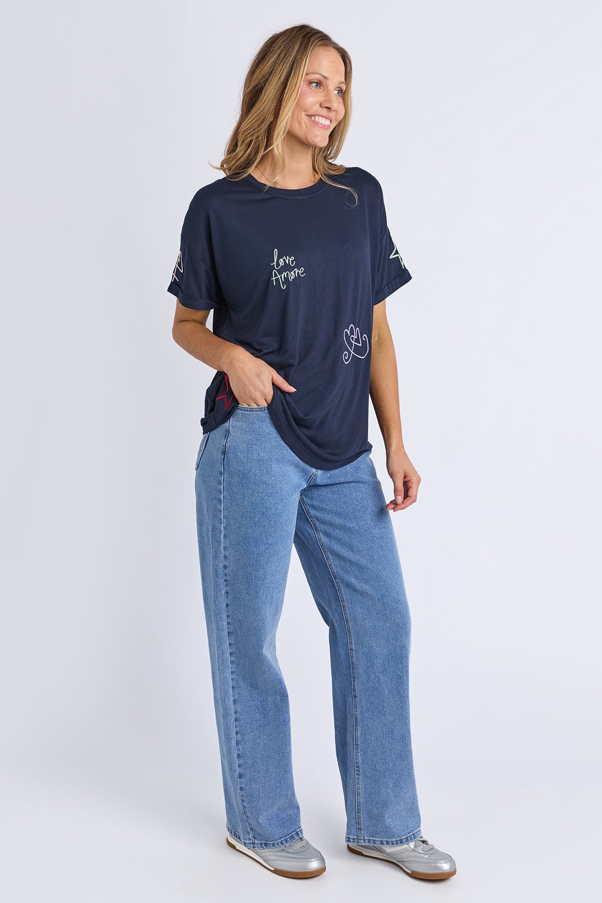 Noor Tee Navy
