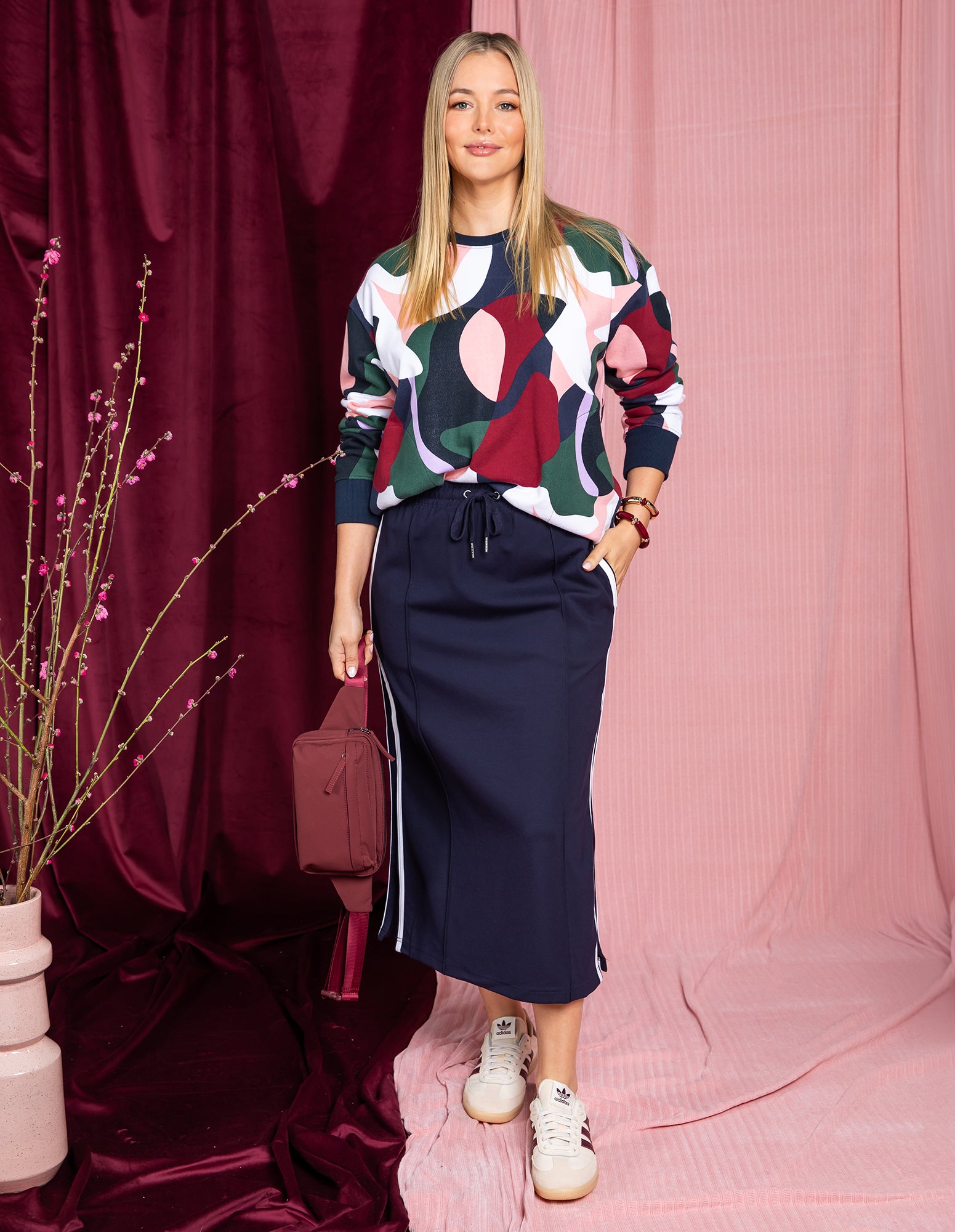 8178075.NAVY_0_1776054869000