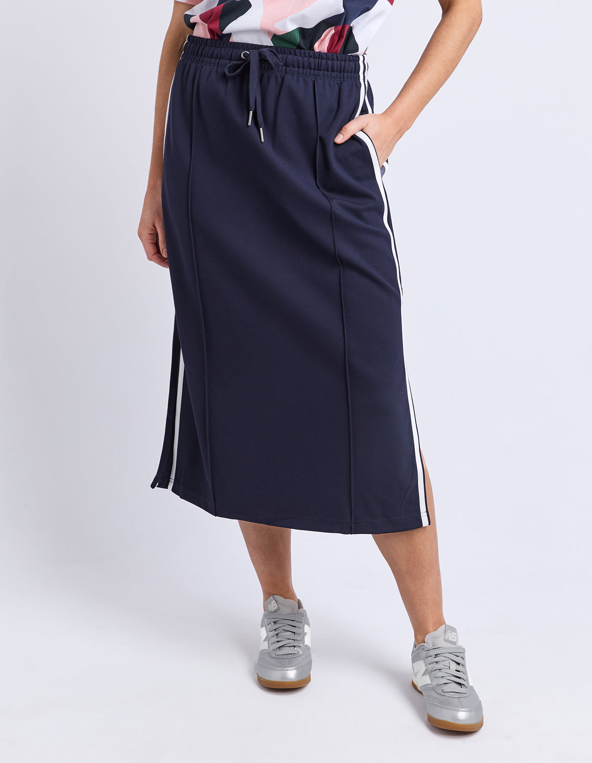 8178075.NAVY_1_1776054868000