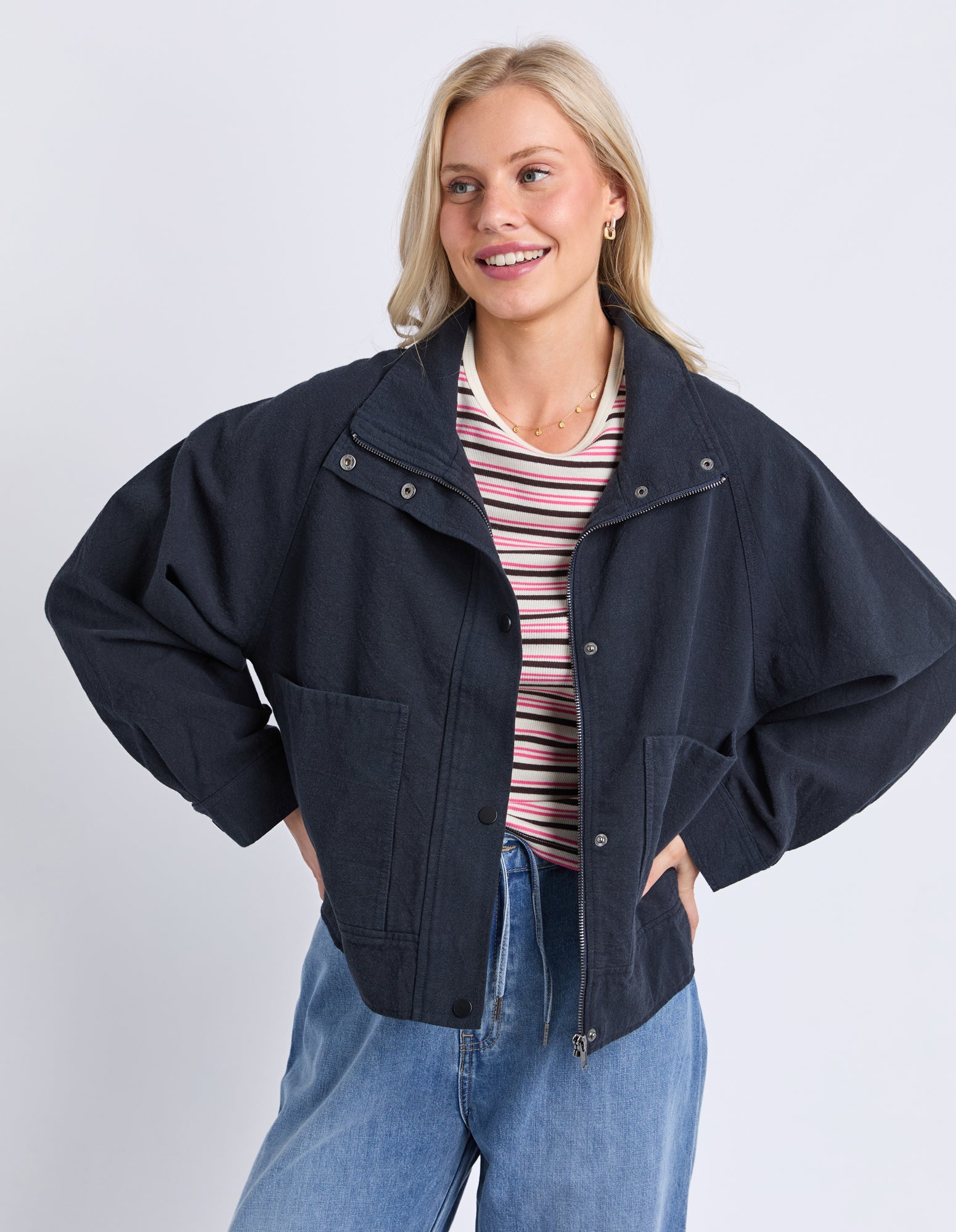 8188006.NAVY_1_1782781870000