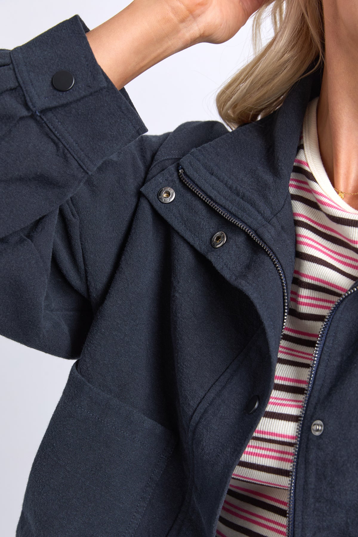8188006.NAVY_5_1782781872000
