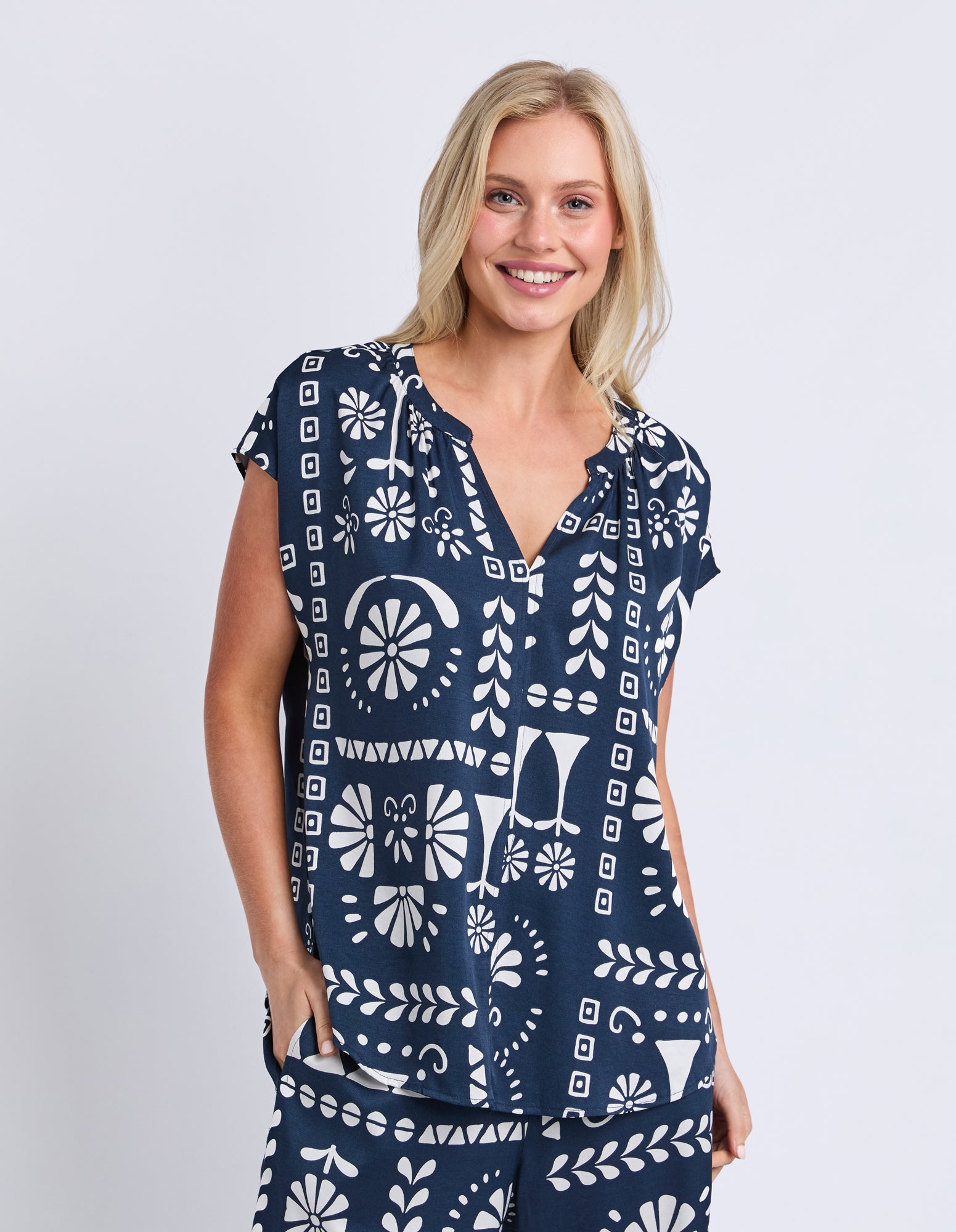 8188010.NAVY_1_1782781699000