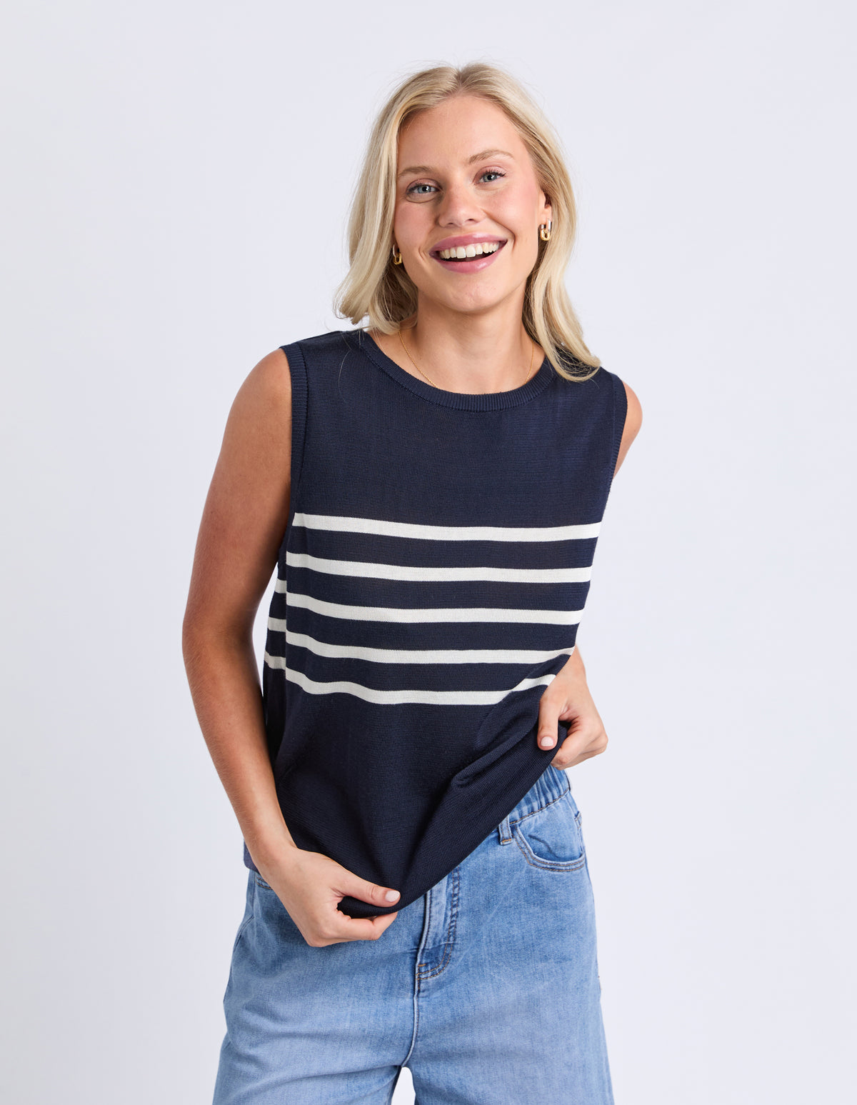 8188037.NAVY_1_1782781717000