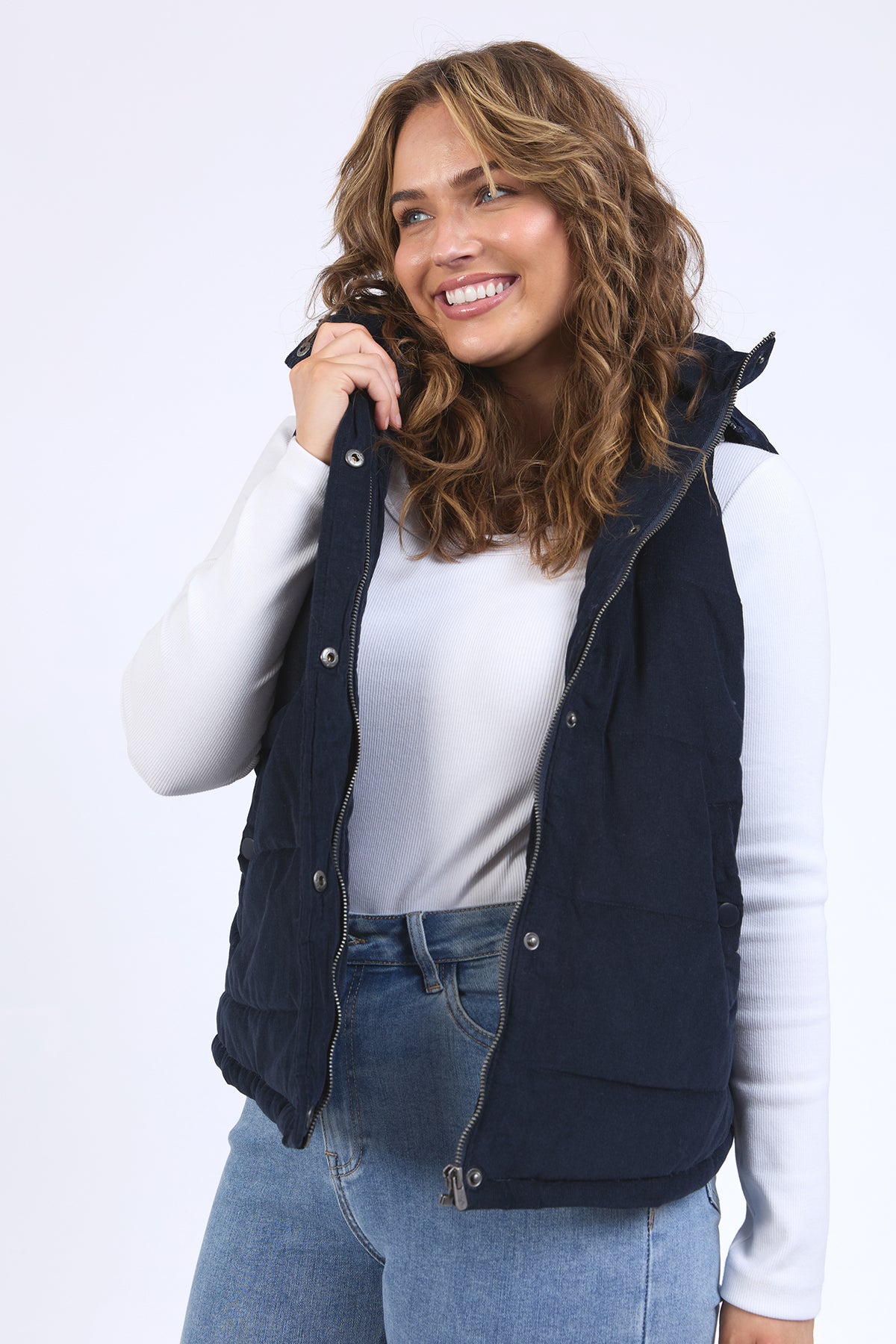 Cord Puffer Vest Dark Sapphire