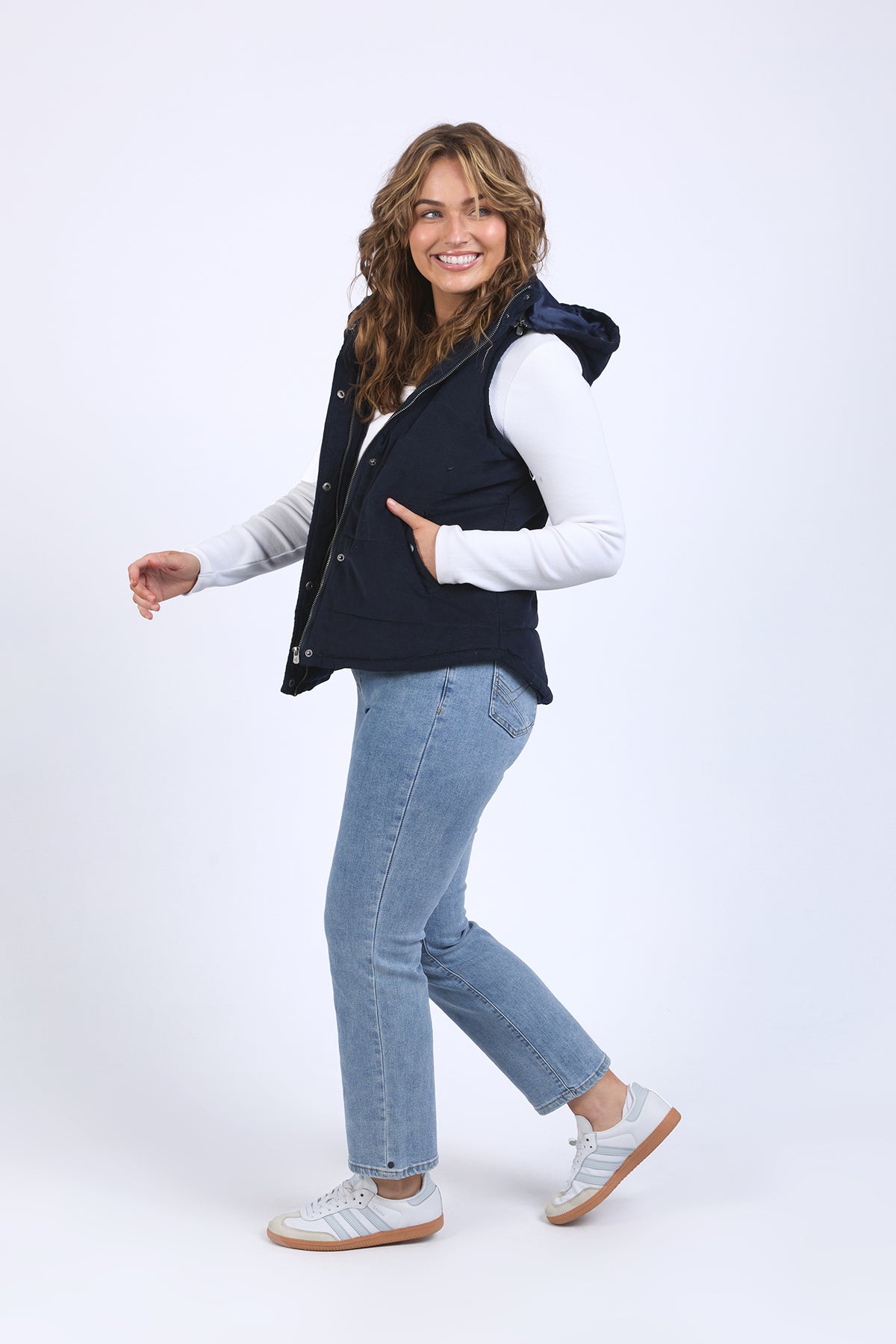 Cord Puffer Vest Dark Sapphire